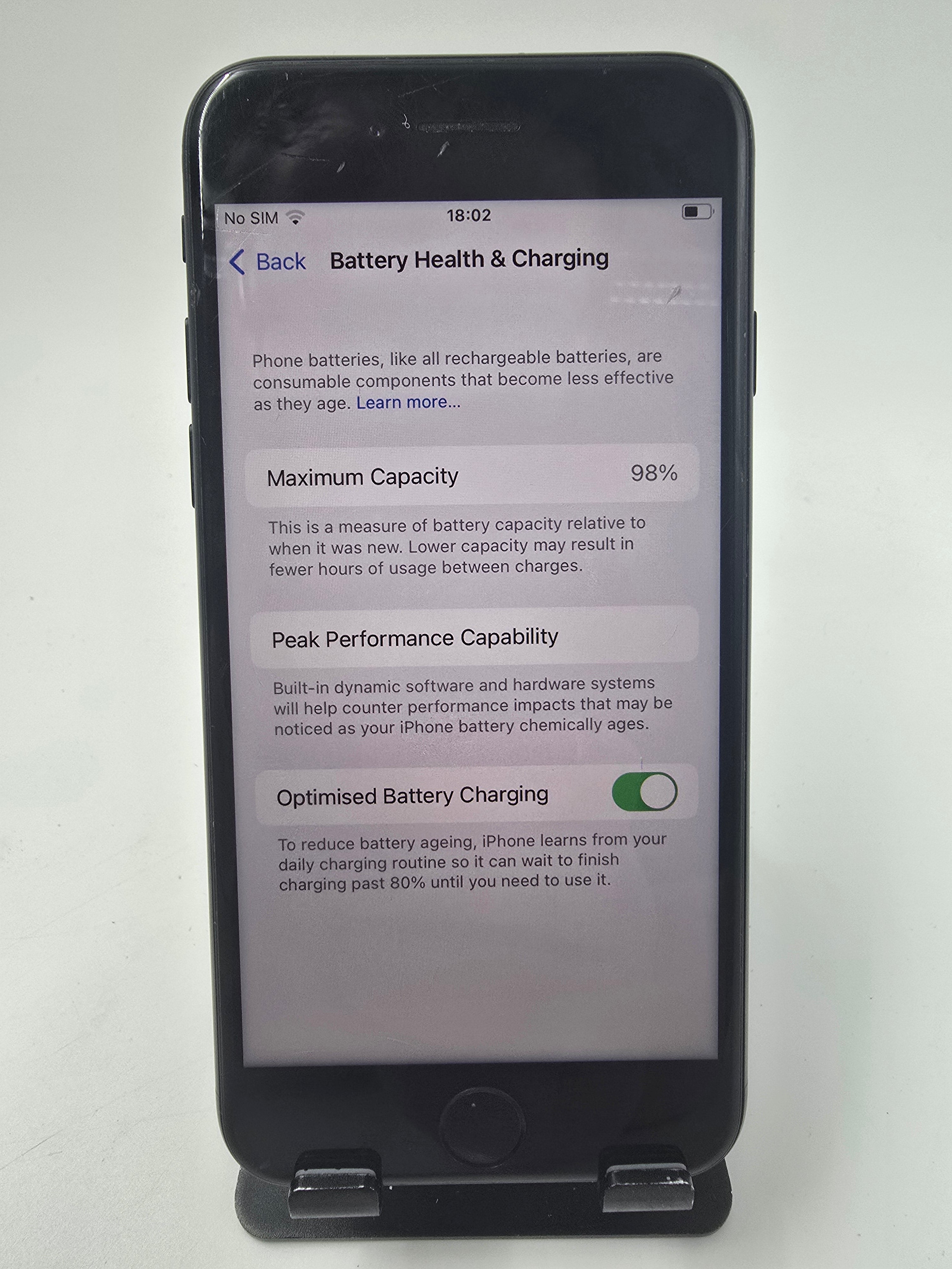 Apple iPhone SE 3rd Gen 2022 4.7" 64GB Storage Unlocked 98% Battery