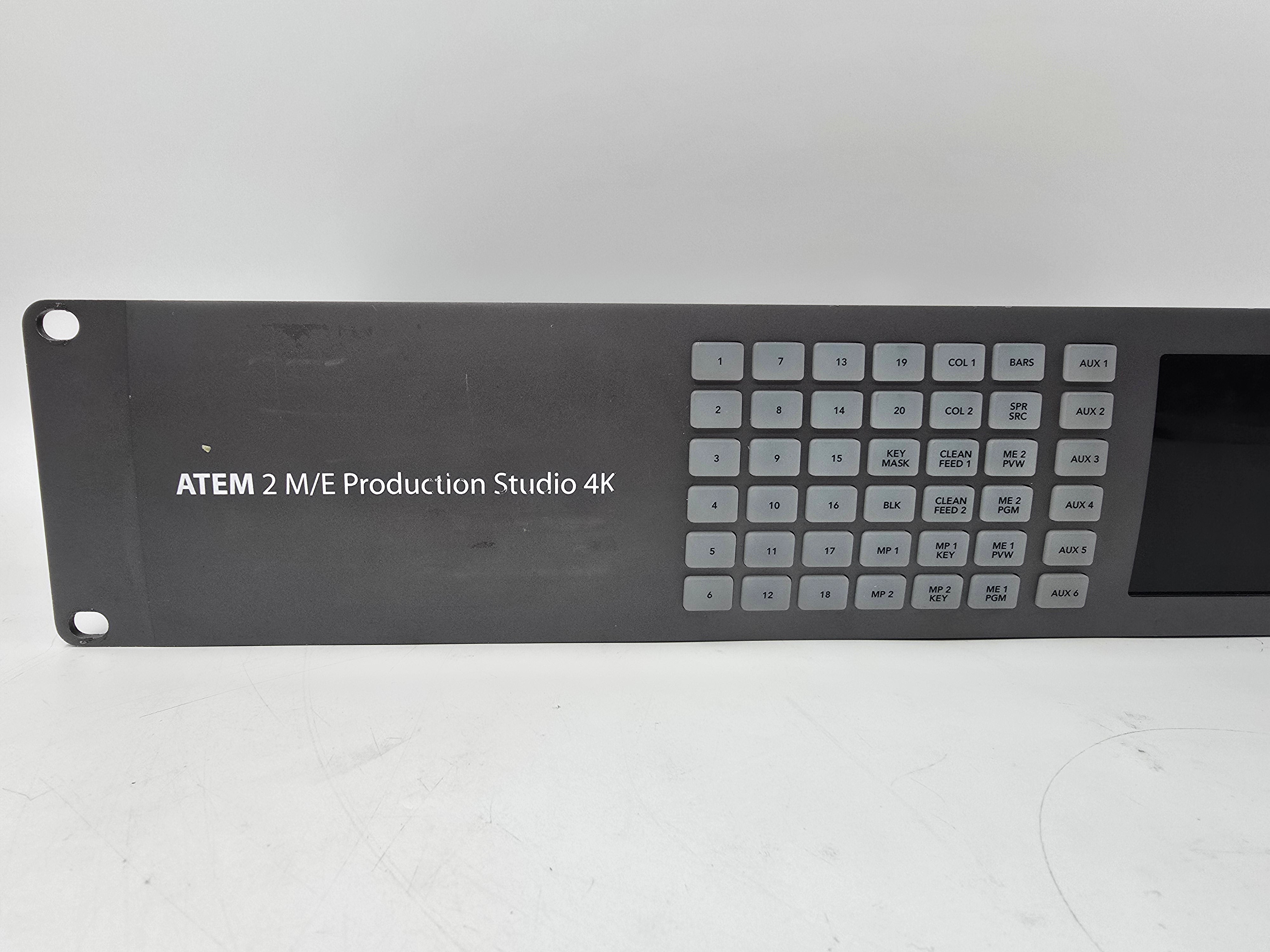 BlackMagicDesign ATEM 2 M/E Production Studio 4K 20 Input Production Switcher