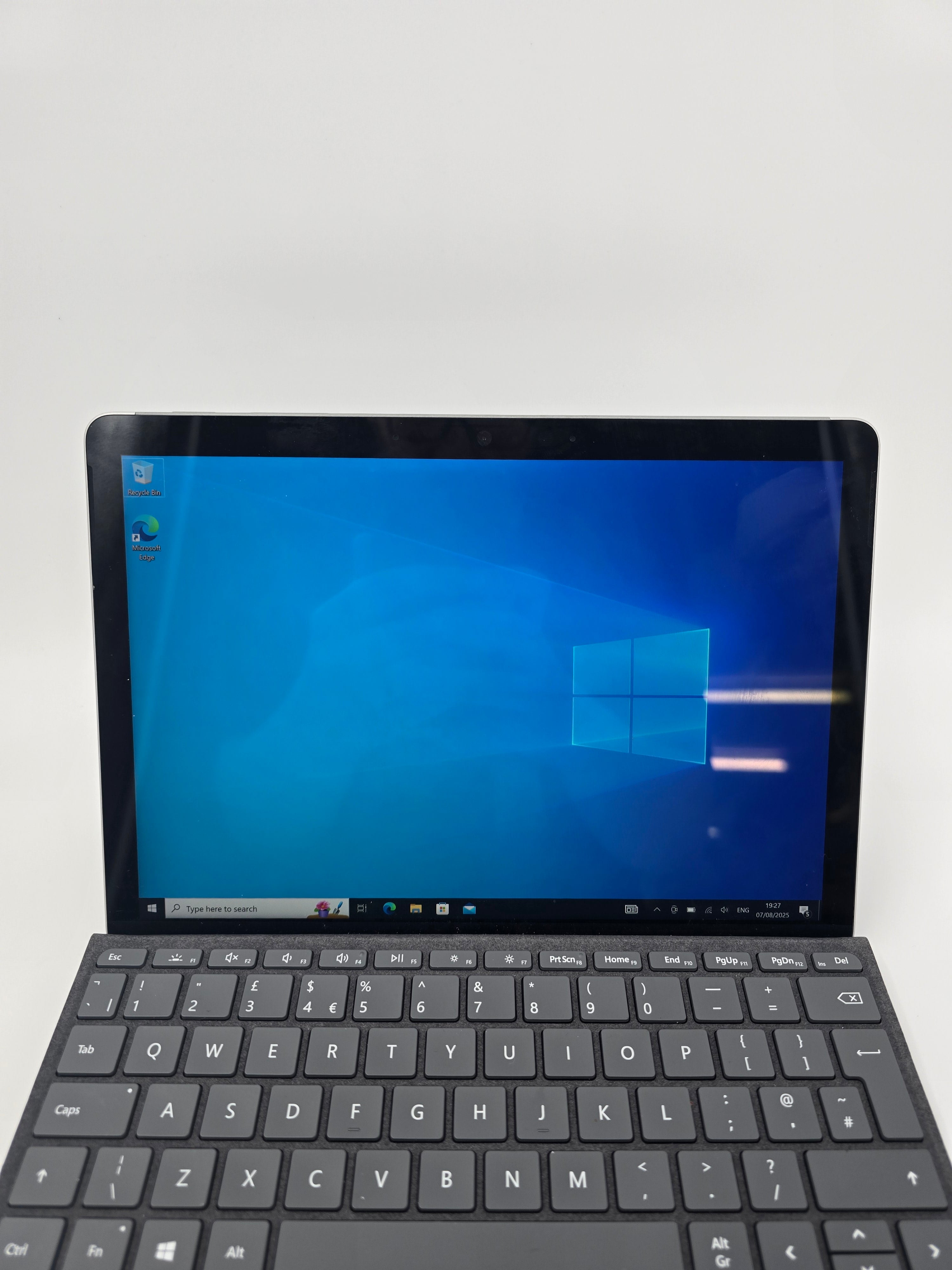 Microsoft Surface Go 2 10.5" TouchScreen m3 8100Y 8GB RAM 256GB SSD W10