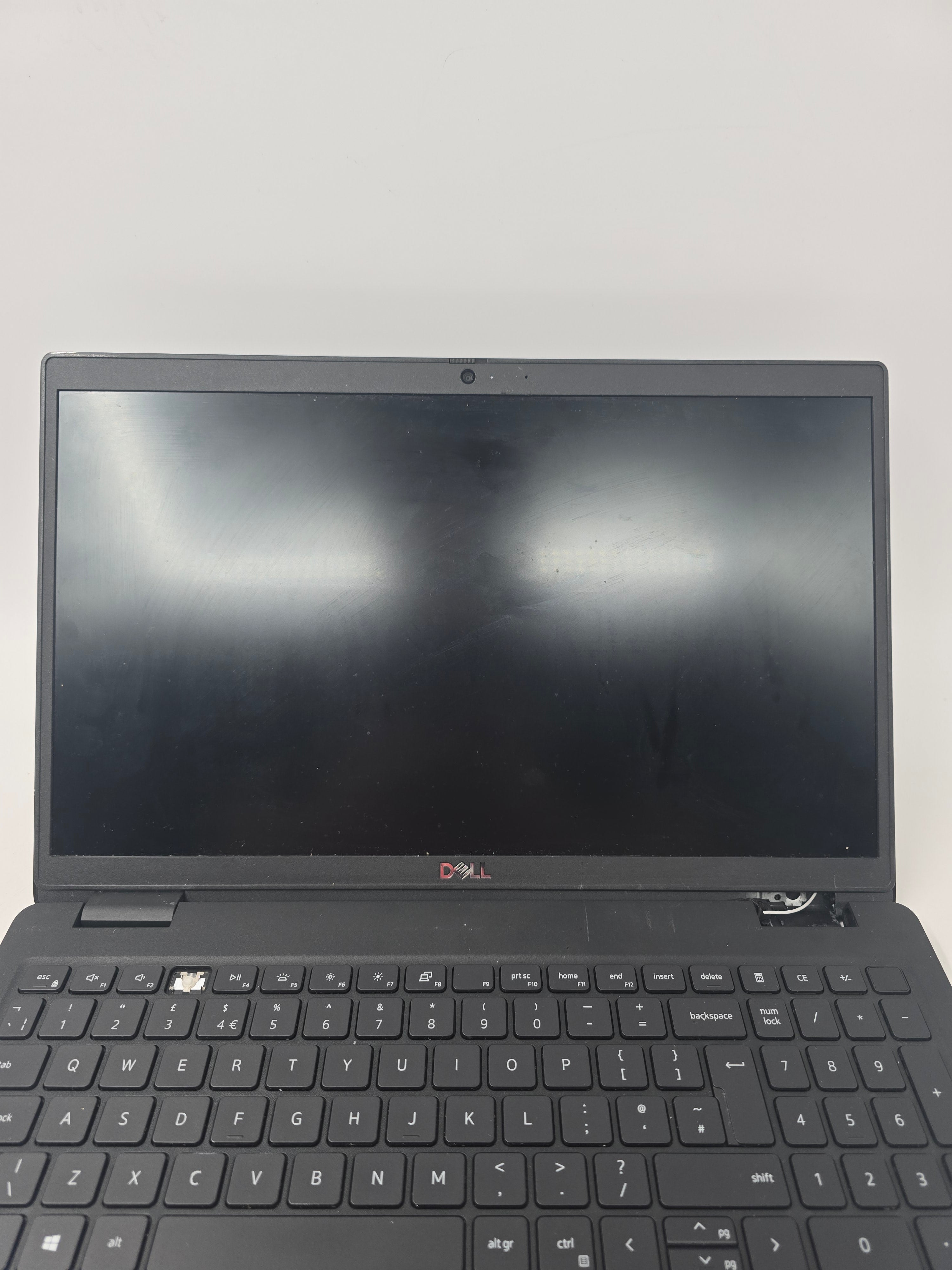Dell Latitude 3520 15.6" Screen i5 11th Gen 8GB RAM 256GB SSD W11 *Spares*