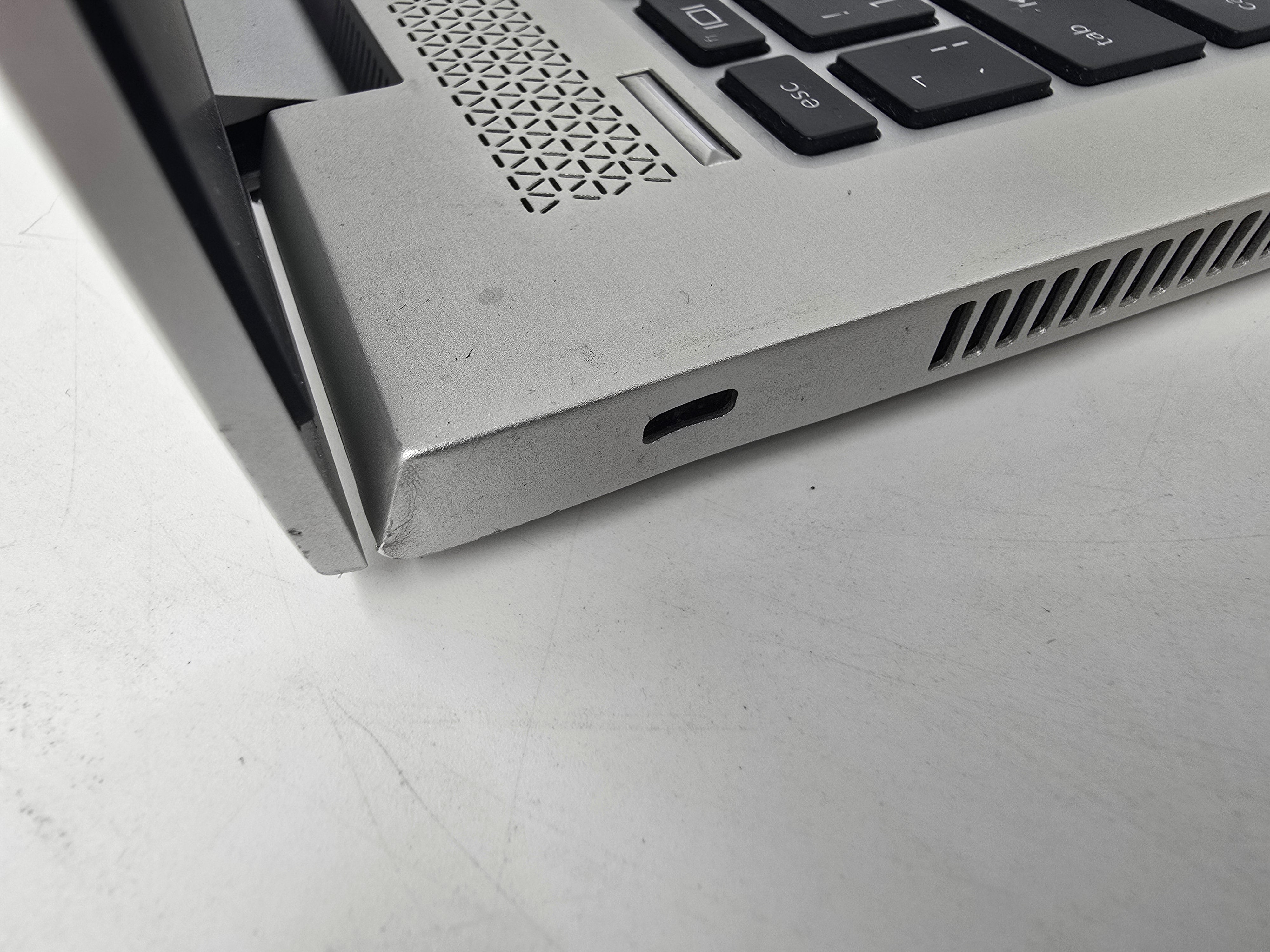 HP Laptop EliteBook 840 G5 14" Screen i5 8th Gen 16GB RAM 512GB SSD W11 #2