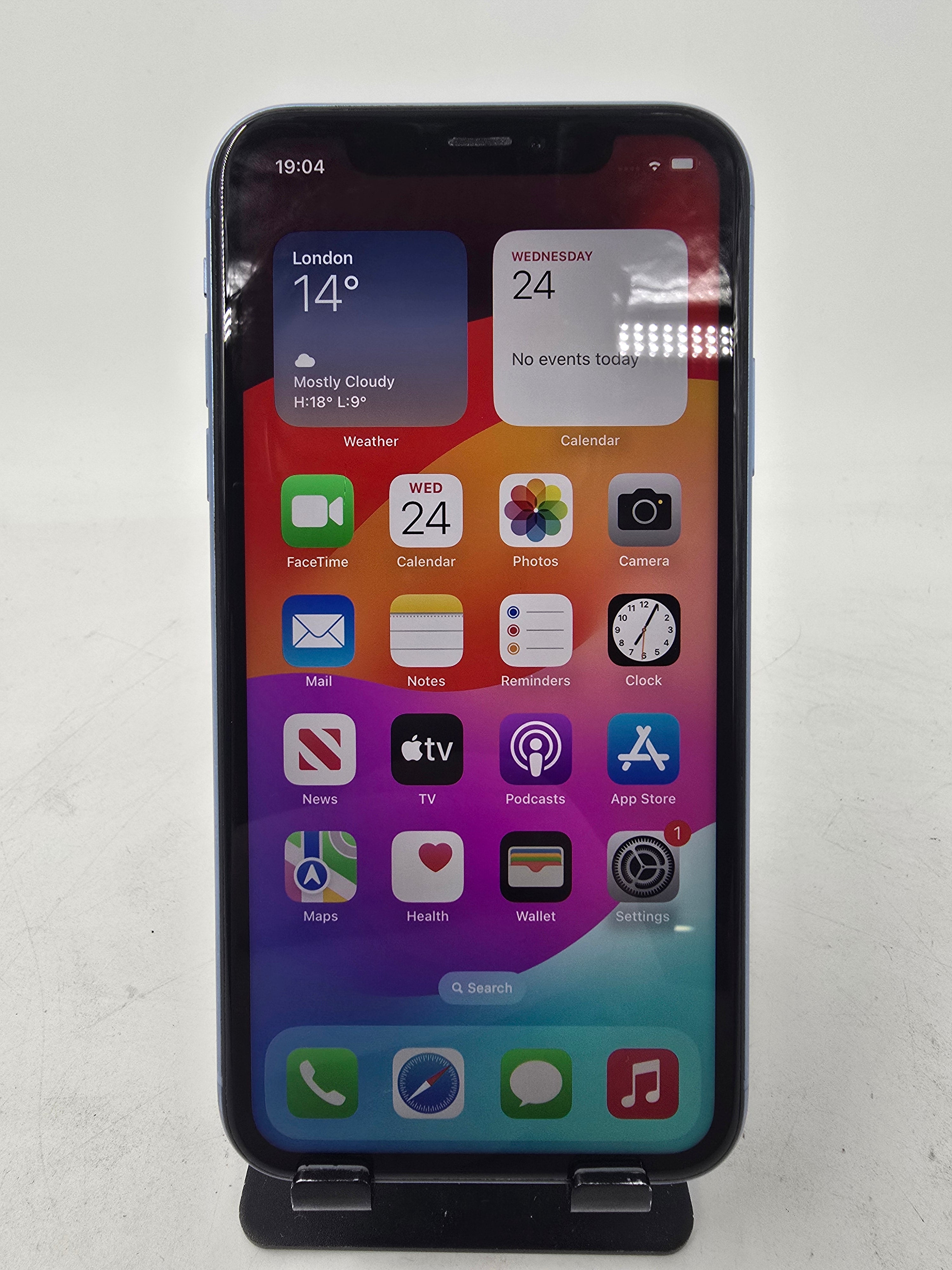 Apple iPhone XR 2018 6.1" 128GB Storage Blue Unlocked 88% Battery Health