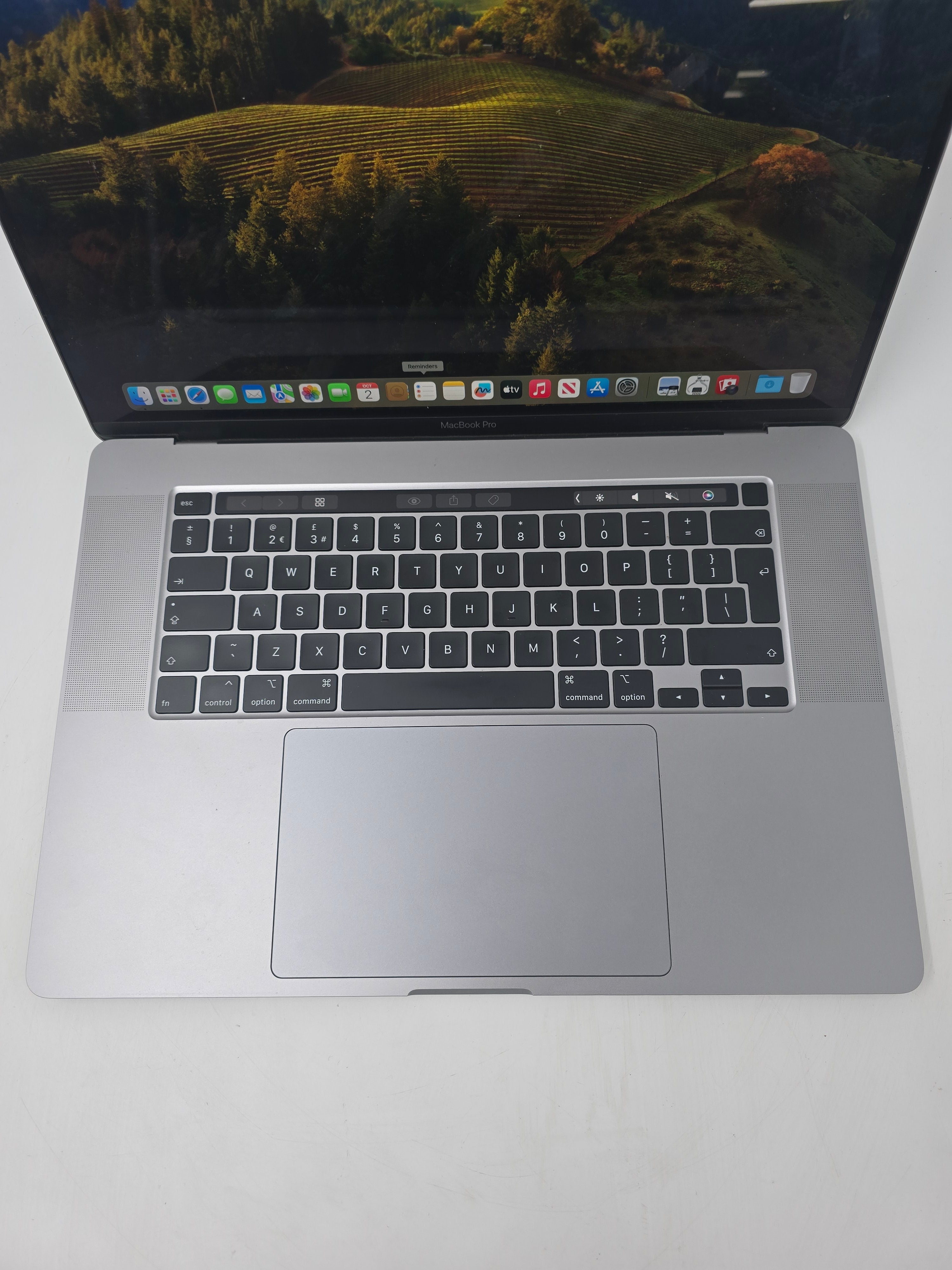 Apple MacBook Pro 2019 16" Screen TouchBar i7 9th Gen 16GB RAM 512GB SSD 5300M