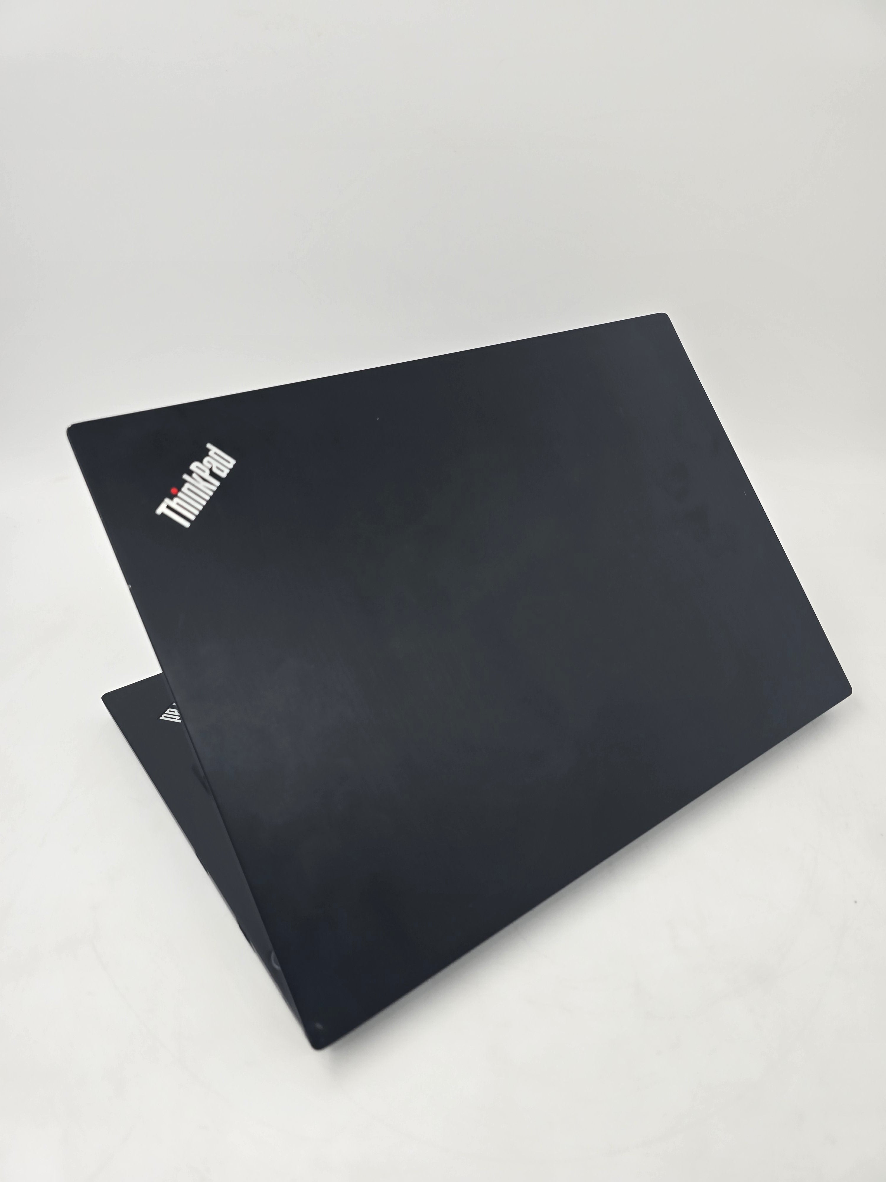 Lenovo ThinkPad E14 Gen 1 14" Screen i7 10th Gen 8GB RAM No SSD No OS *Spares*