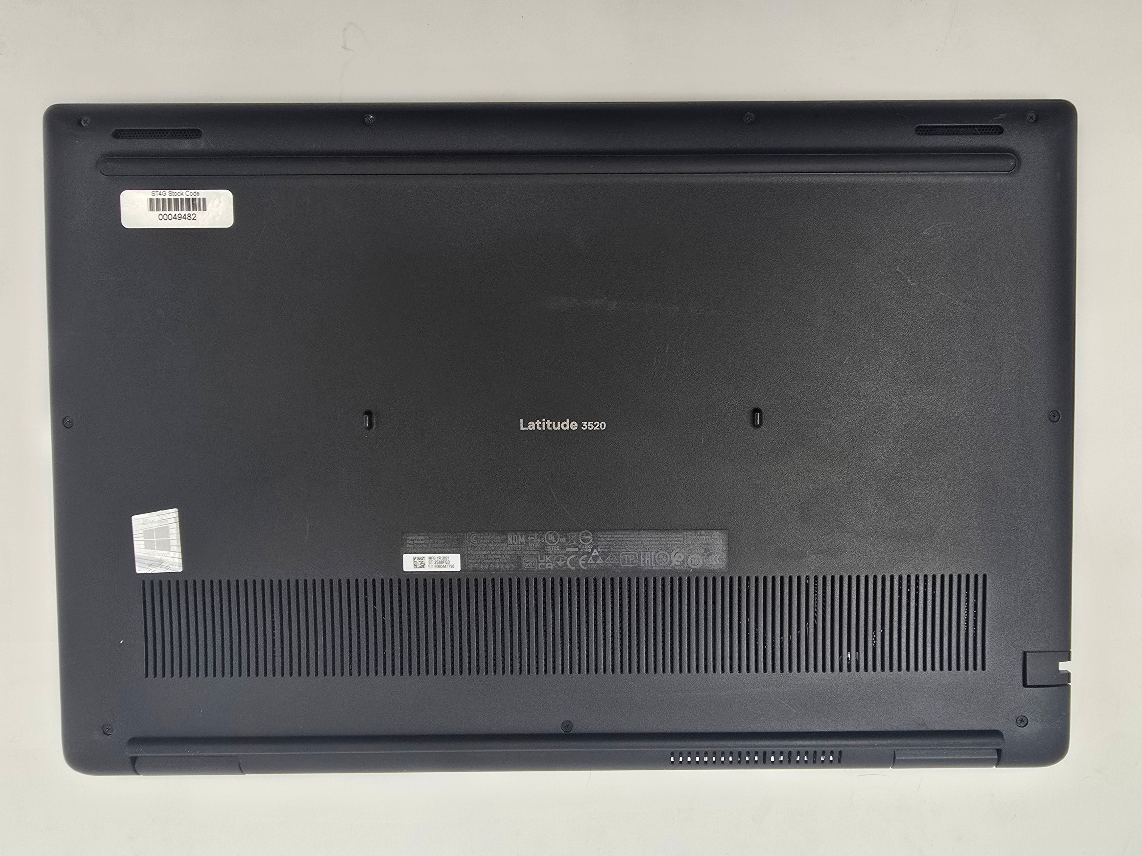 Dell Laptop Latitude 3520 15.6" Screen i5 11th Gen 8GB RAM 256GB SSD W11 Pro