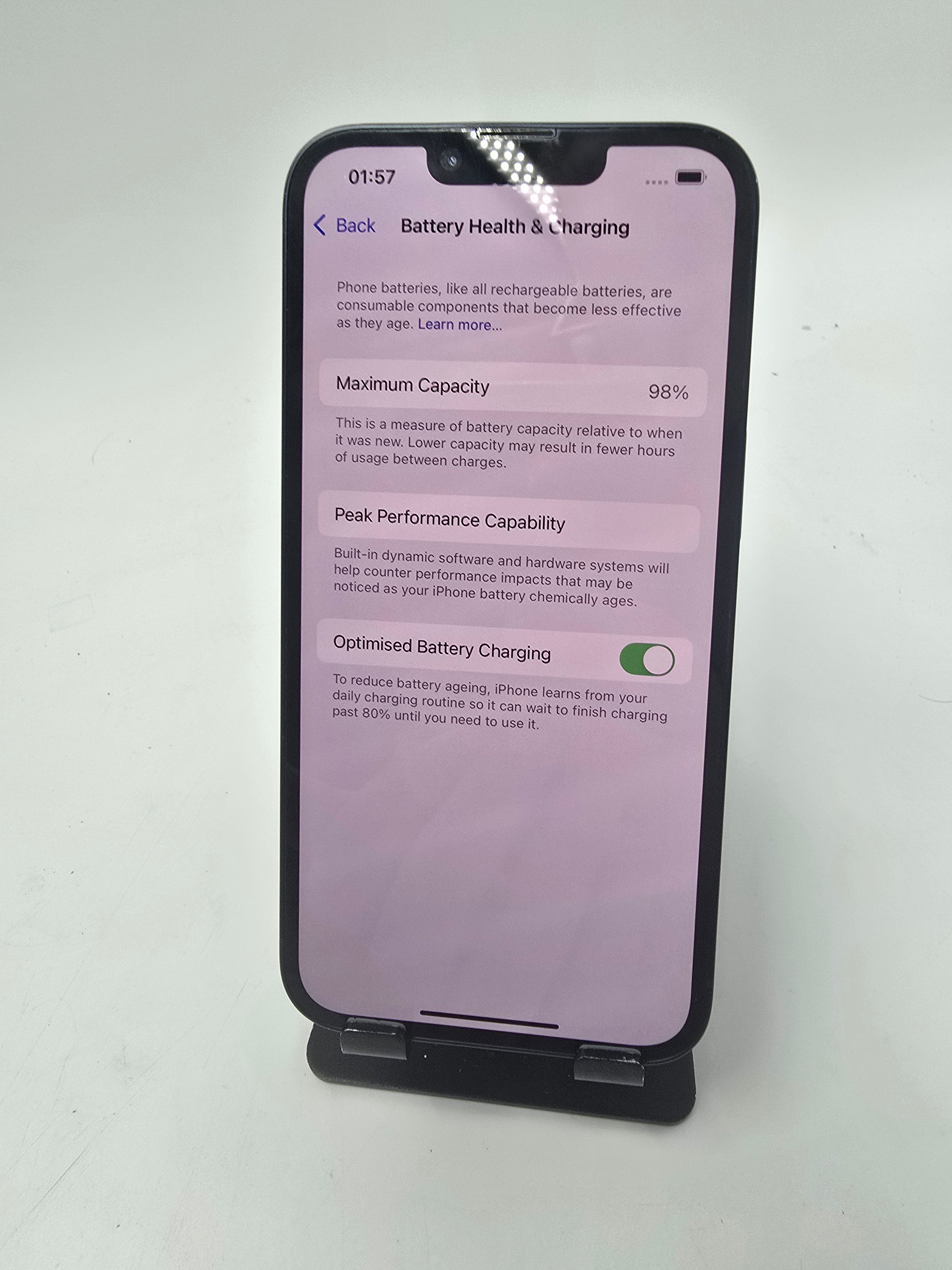 Apple iPhone 14 2022 6.1" Screen 128GB Storage Unlocked 98% Battery Health