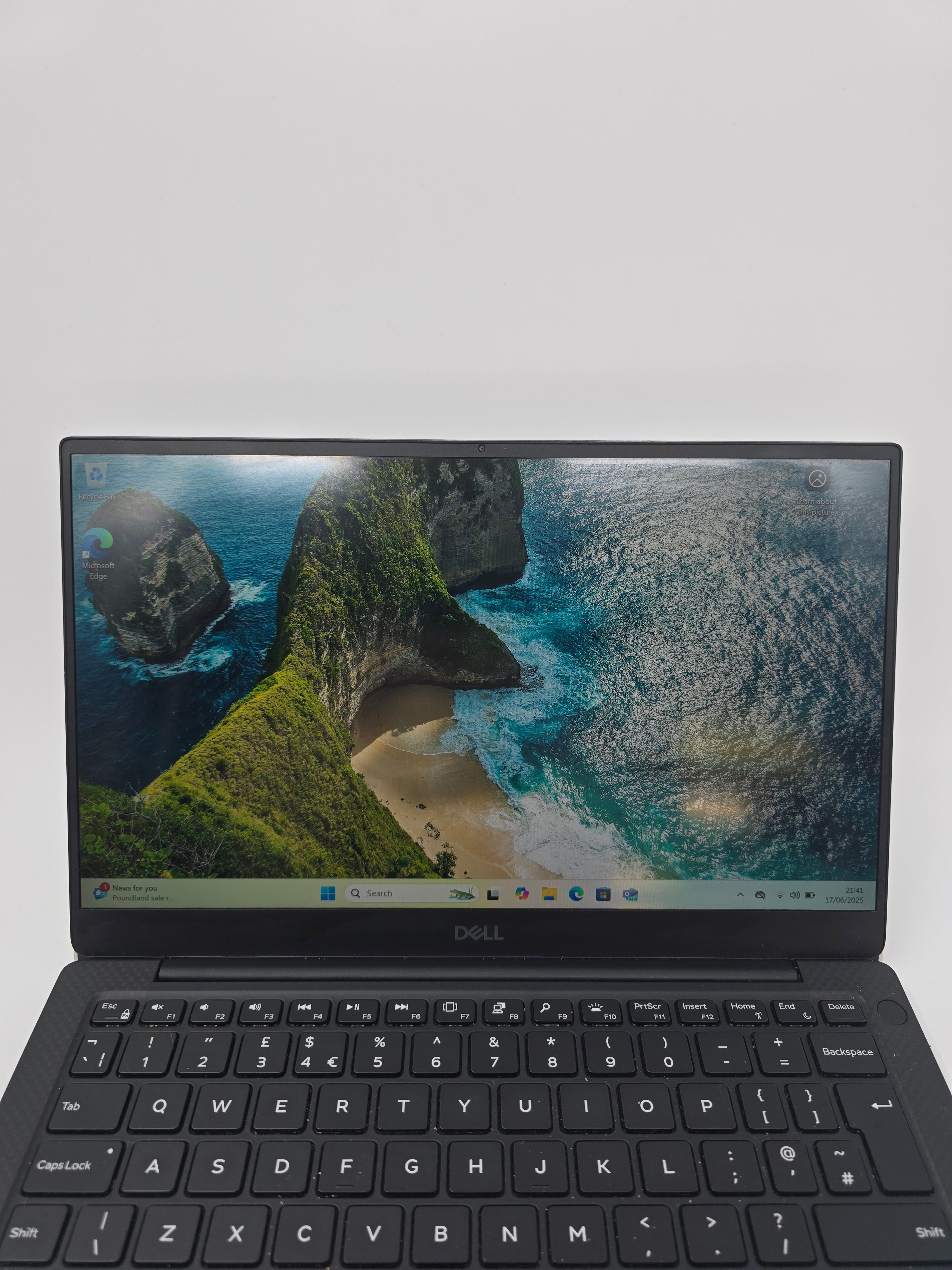 Dell Laptop XPS 7390 13.3" Screen i7 10th Gen 16GB RAM 512GB SSD W11