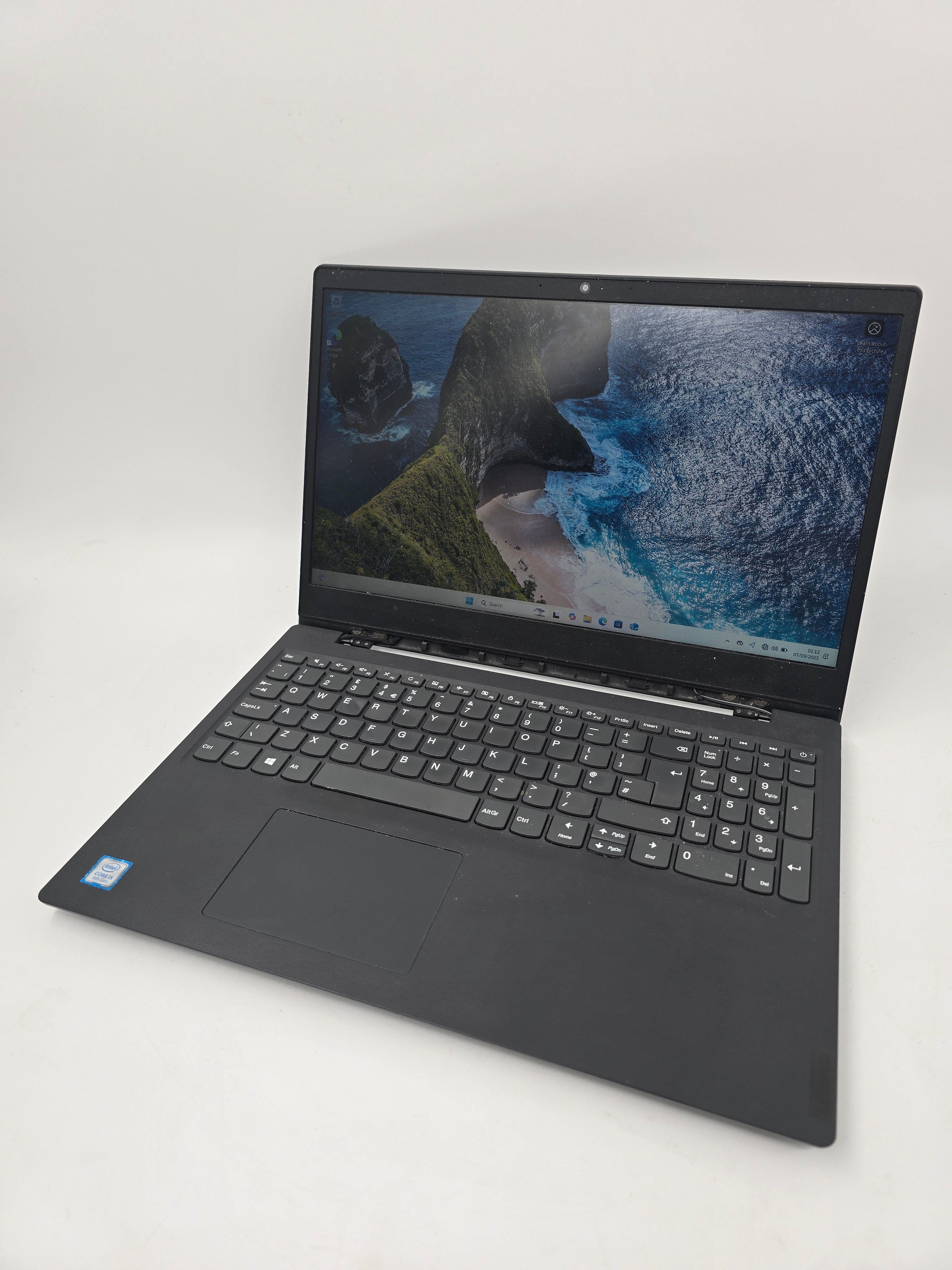 Lenovo Laptop V15-IWL 15.6" Screen i5 8th Gen 8GB RAM 512GB SSD W11