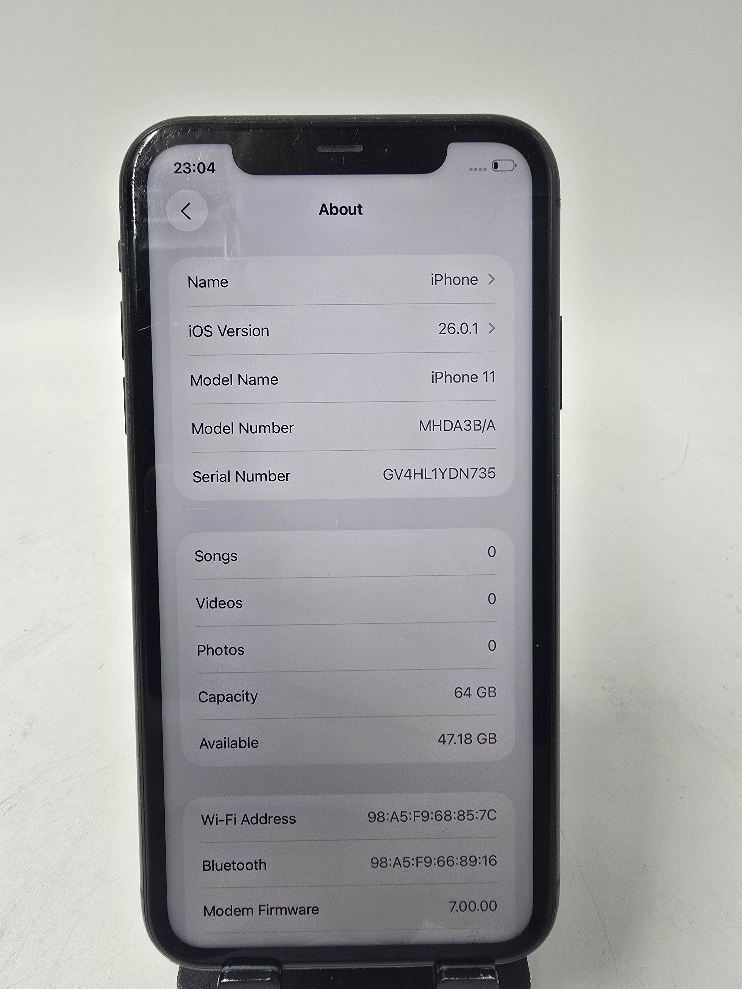 Apple iPhone 11 6.1" Screen 2019 64GB Storage Unlocked 86% Battery