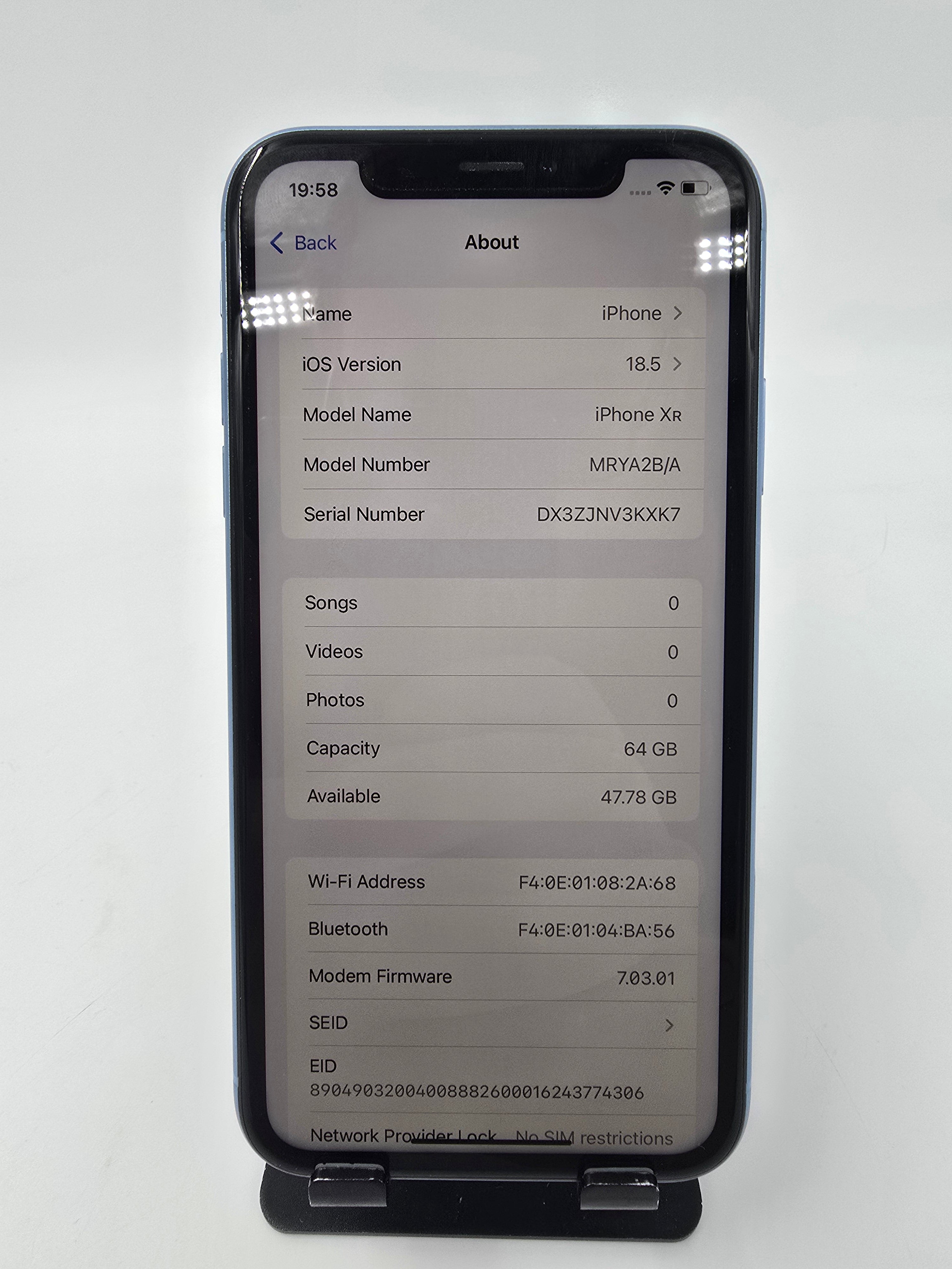 Apple iPhone XR 2018 6.1" 64GB Storage Blue Unlocked 89% Battery Health