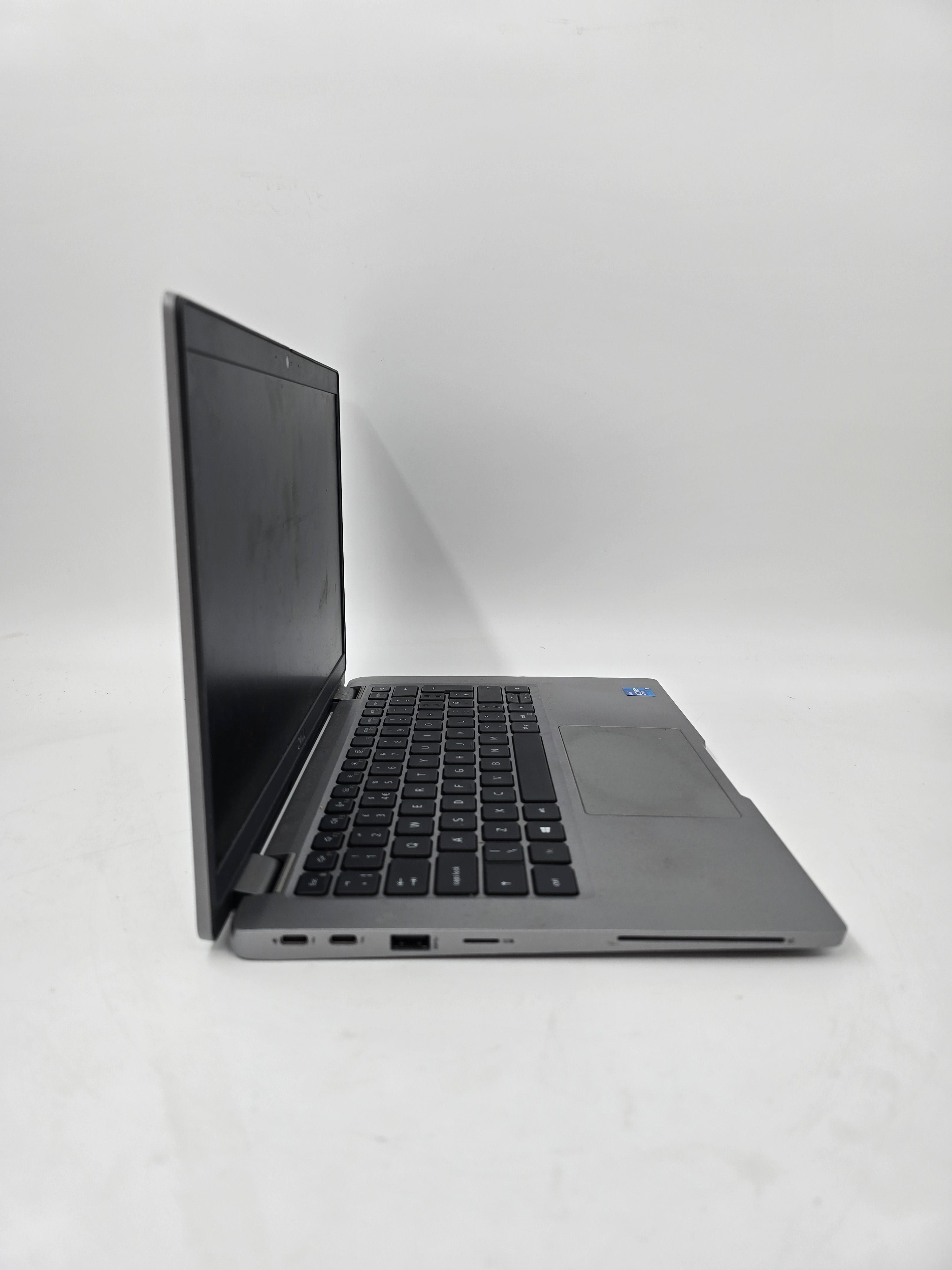 Dell Latitude 5320 13" Screen i5 11th Gen 8GB RAM 256GB SSD W11 Spares #11