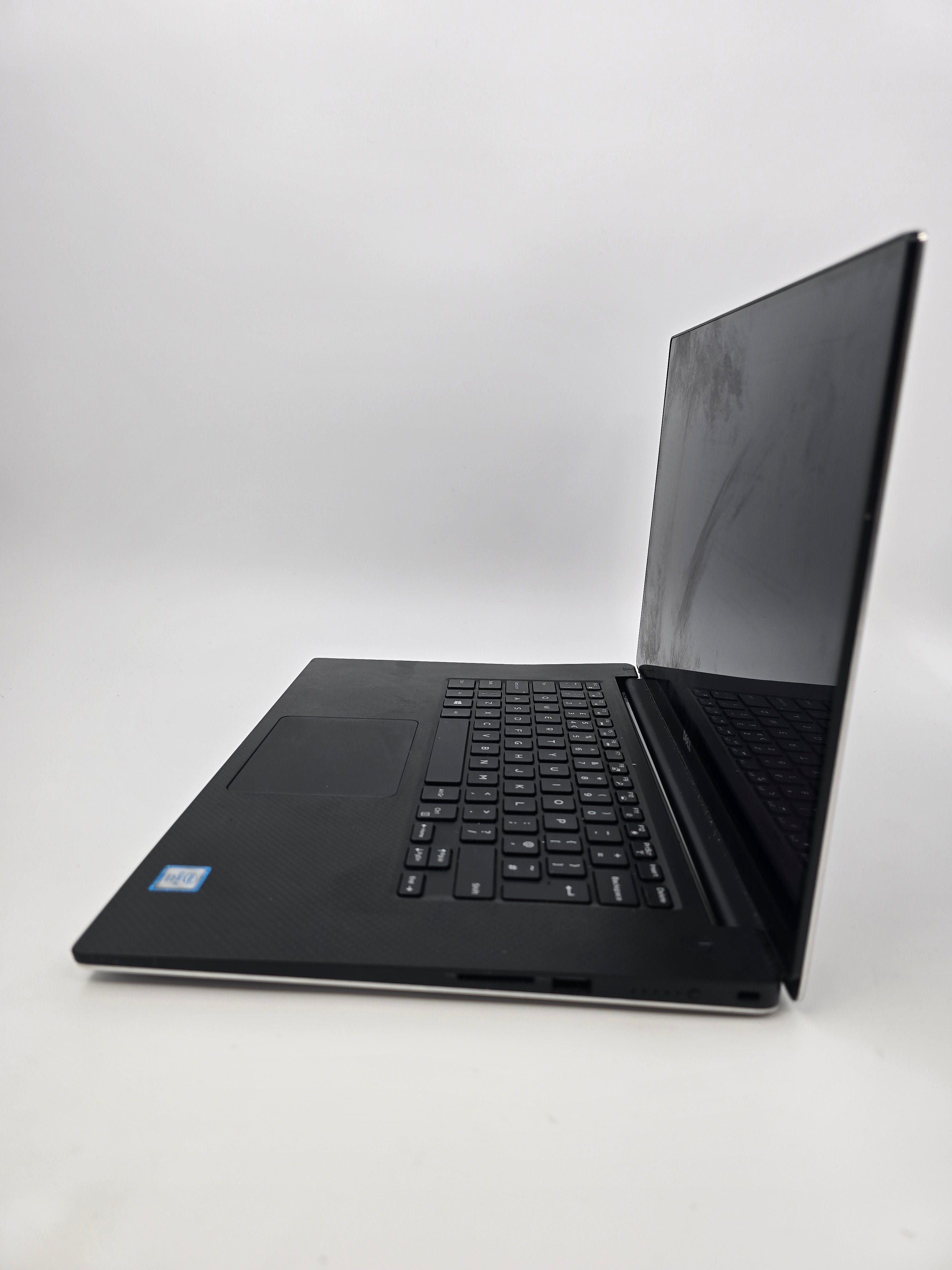 Dell Laptop Precision 5510 15.6 Touch i7 6820HQ 2.7GHz 32GB RAM No SSD *Spares*
