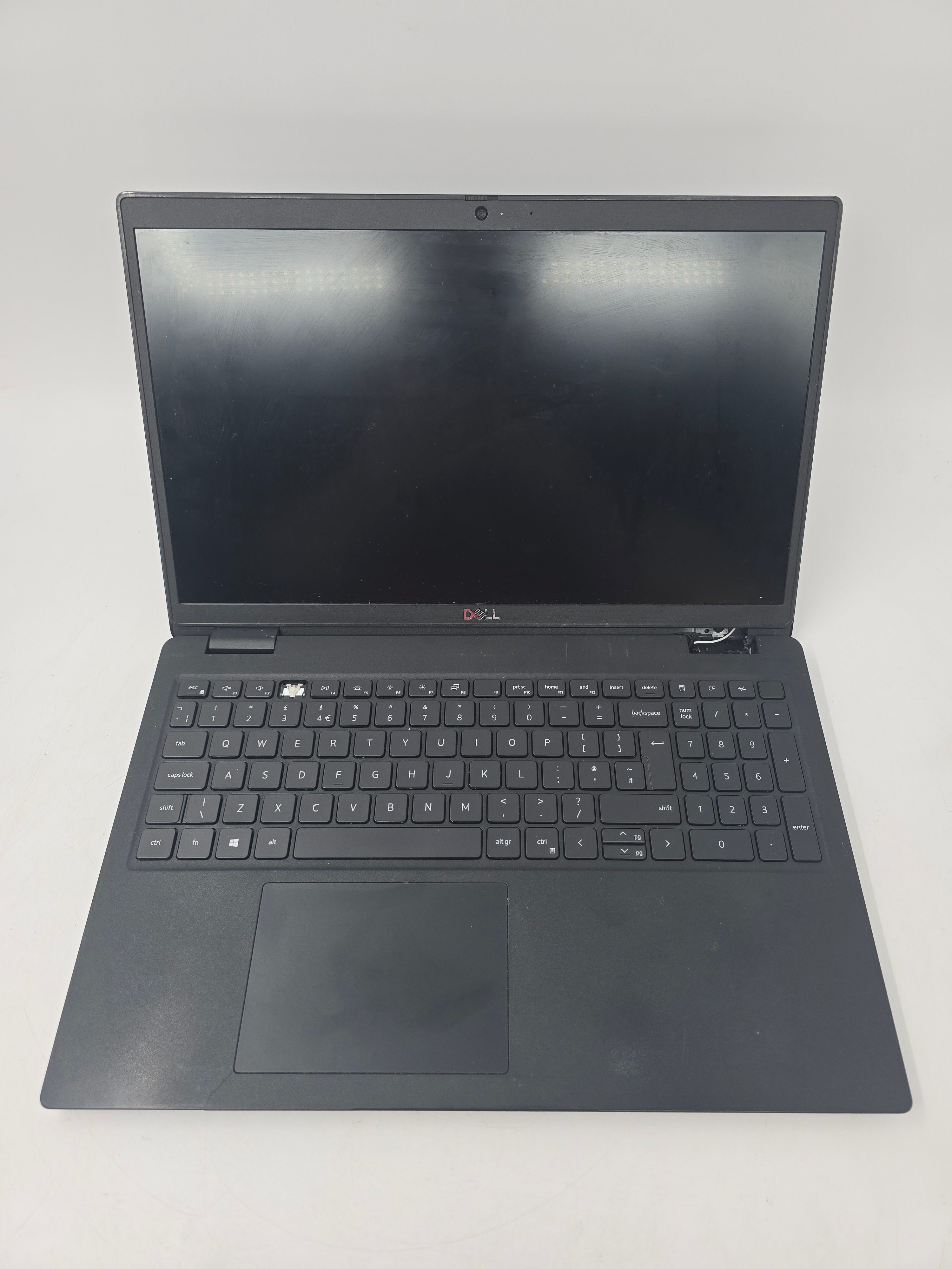 Dell Latitude 3520 15.6" Screen i5 11th Gen 8GB RAM 256GB SSD W11 *Spares*