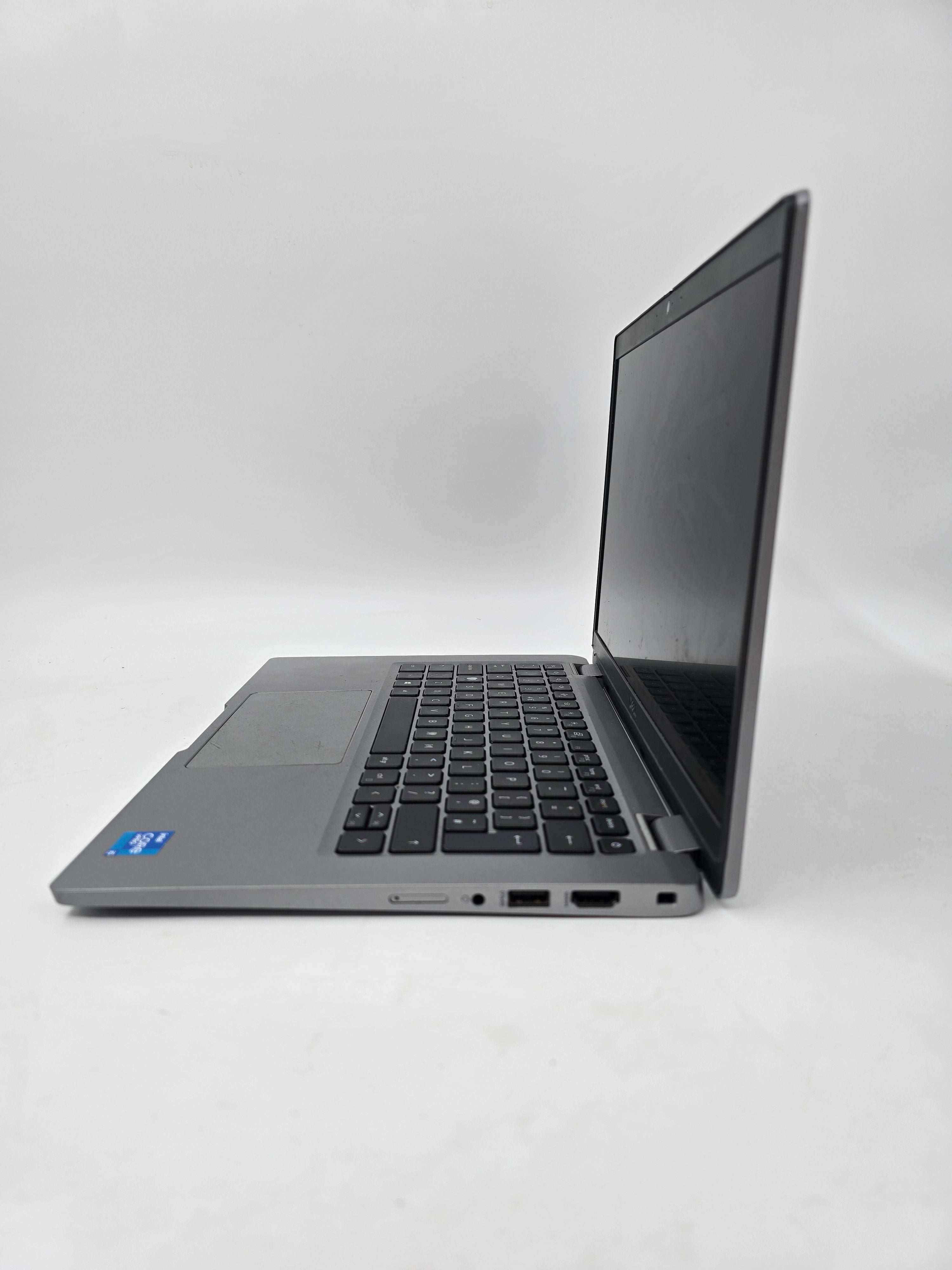 Dell Latitude 5320 13" Screen i5 11th Gen 8GB RAM 256GB SSD W11 Spares #13