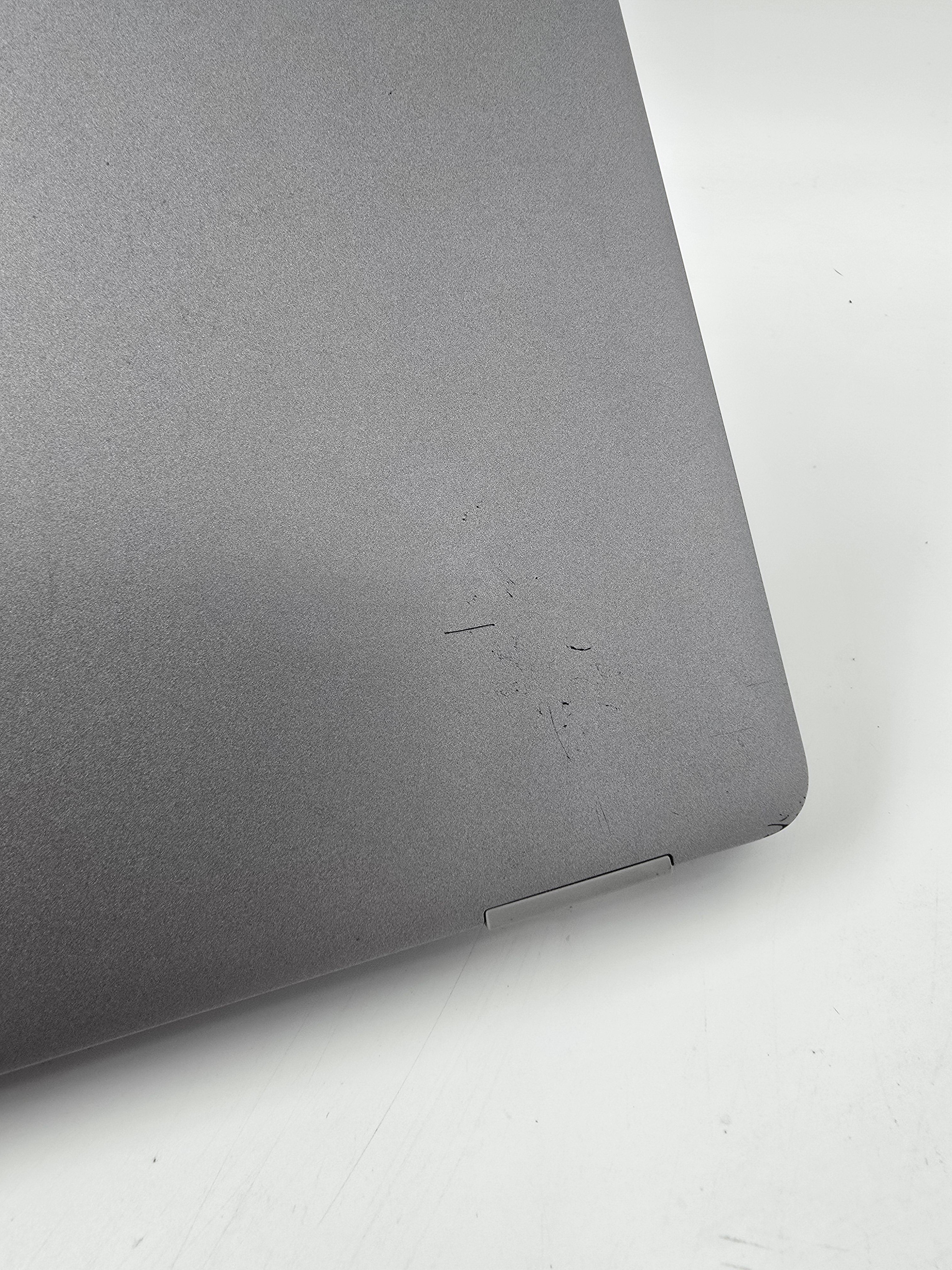 Dell Latitude 5320 13" Screen i5 11th Gen 8GB RAM 256GB SSD W11 Spares #13