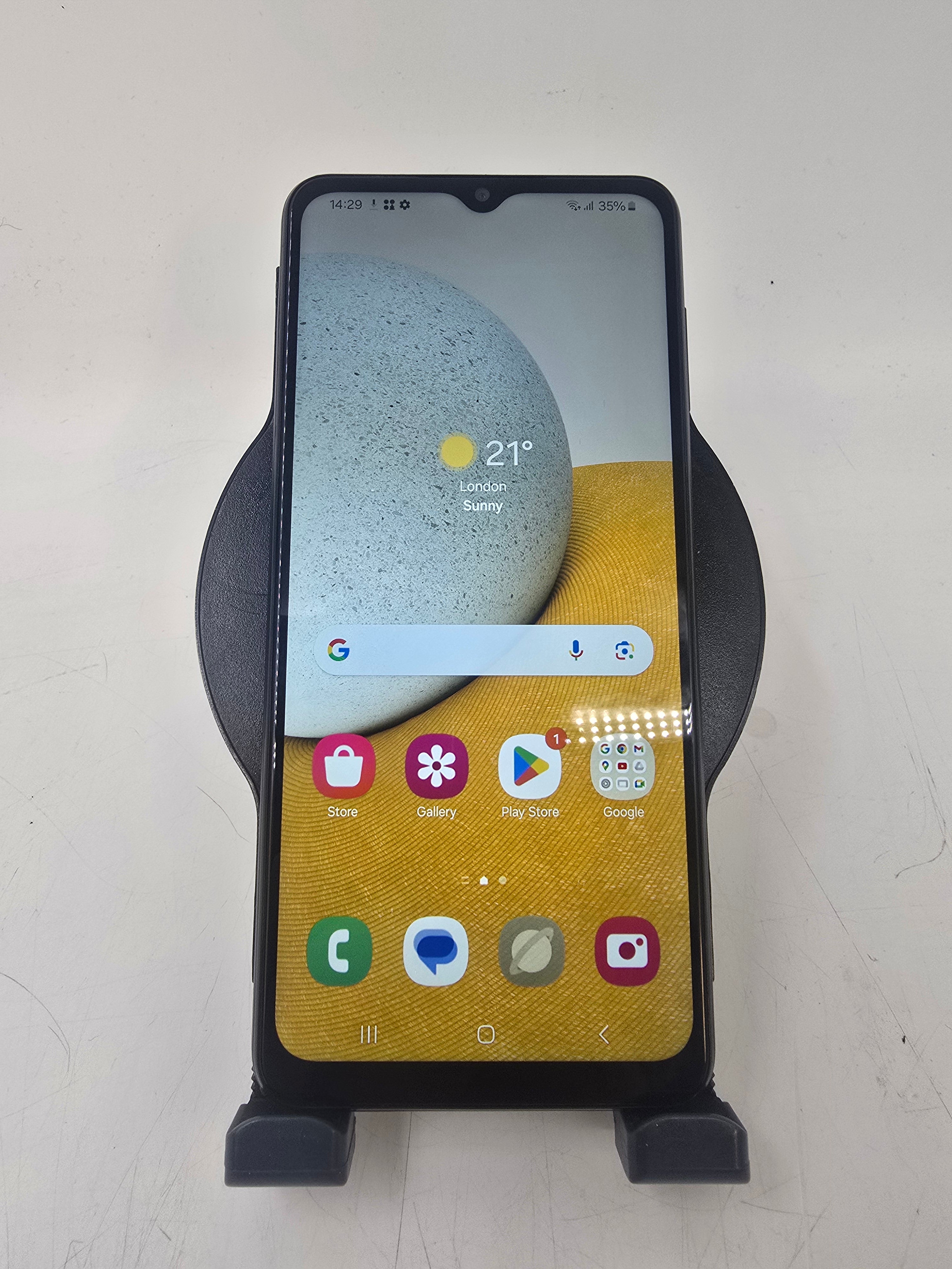 Samsung Galaxy A13 5G | 6.5" Screen | 64GB Storage | Unlocked | Black