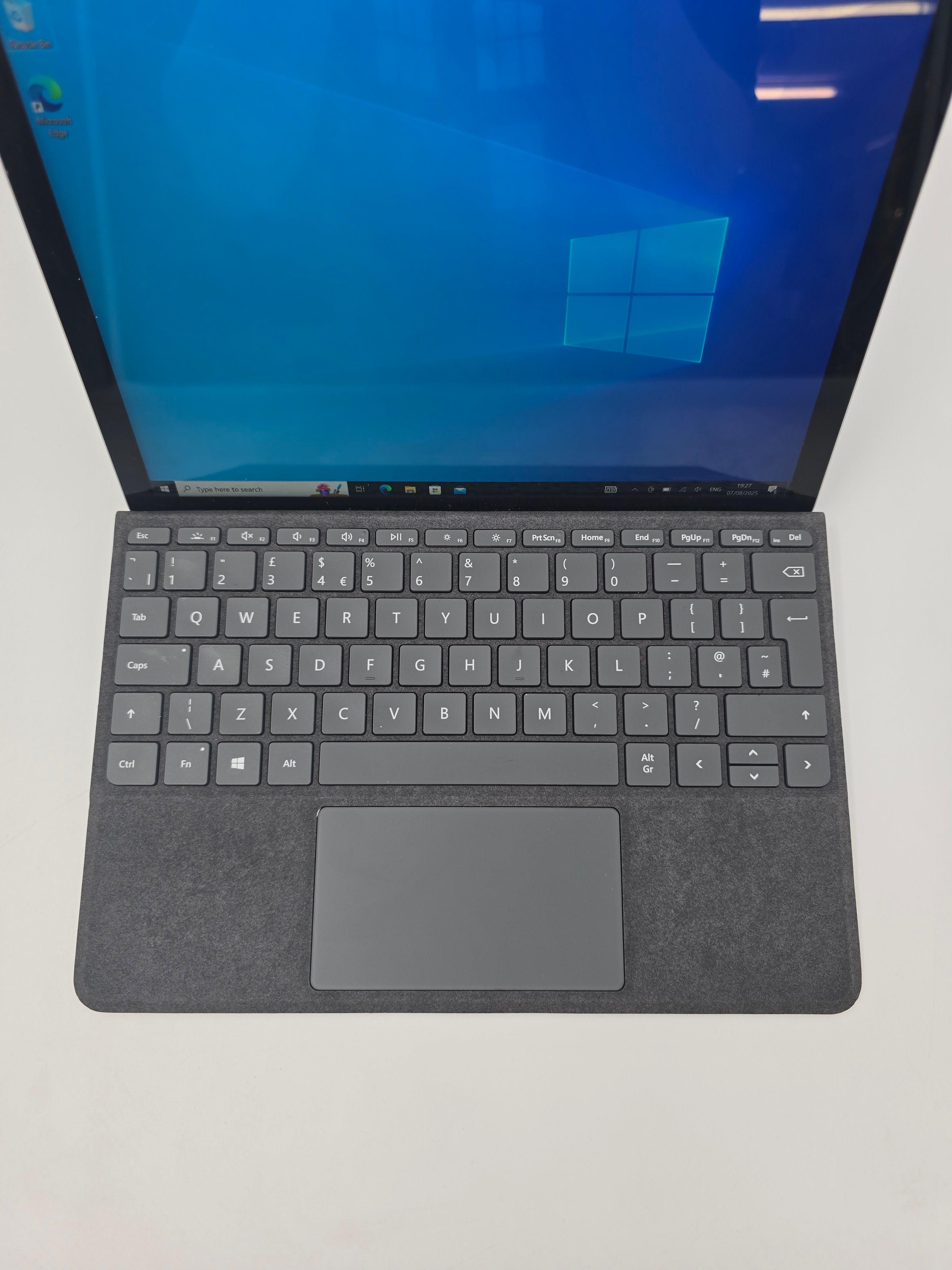 Microsoft Surface Go 2 10.5" TouchScreen m3 8100Y 8GB RAM 256GB SSD W10