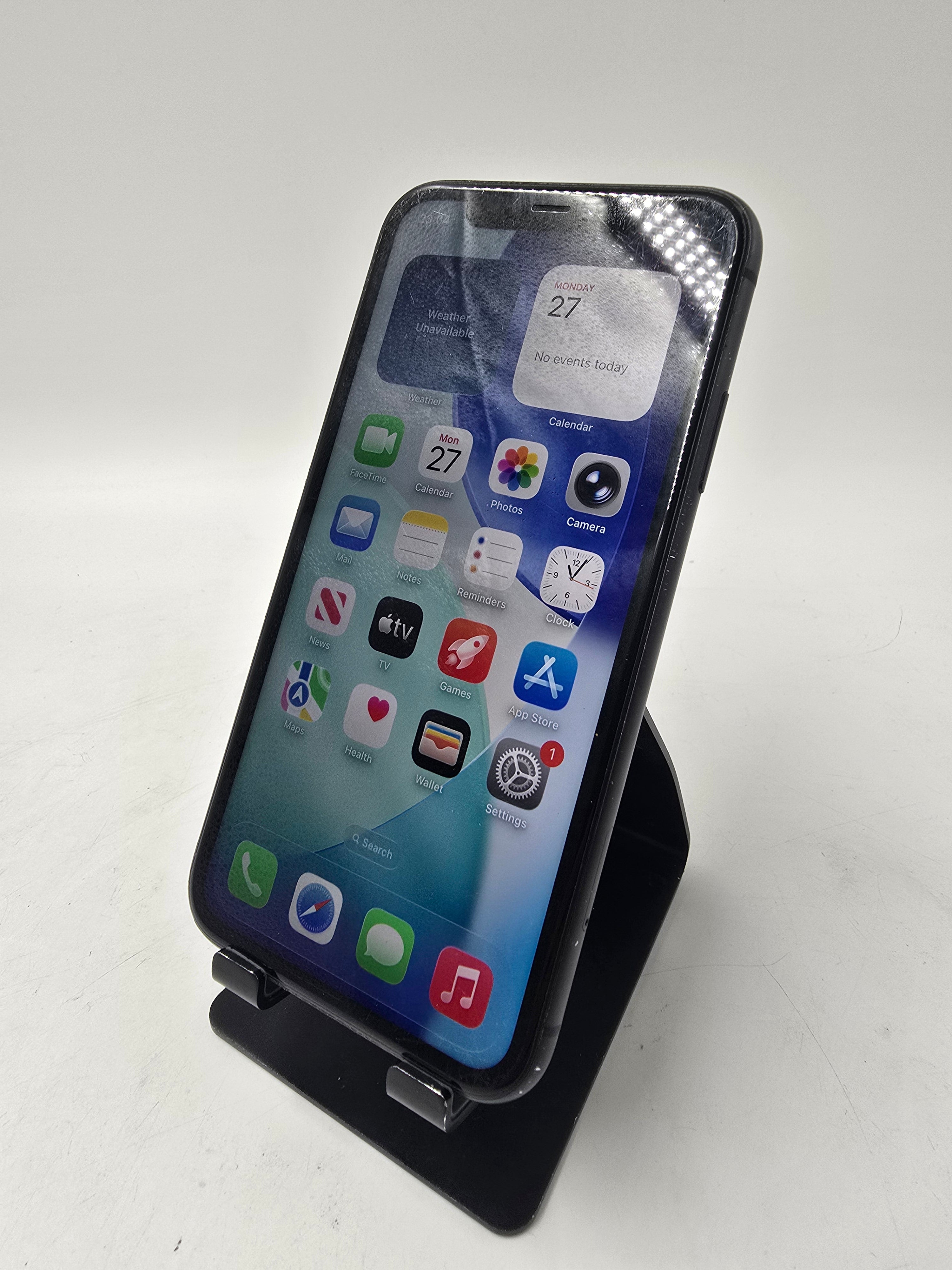 Apple iPhone 11 6.1" Screen 2019 64GB Storage Unlocked 86% Battery