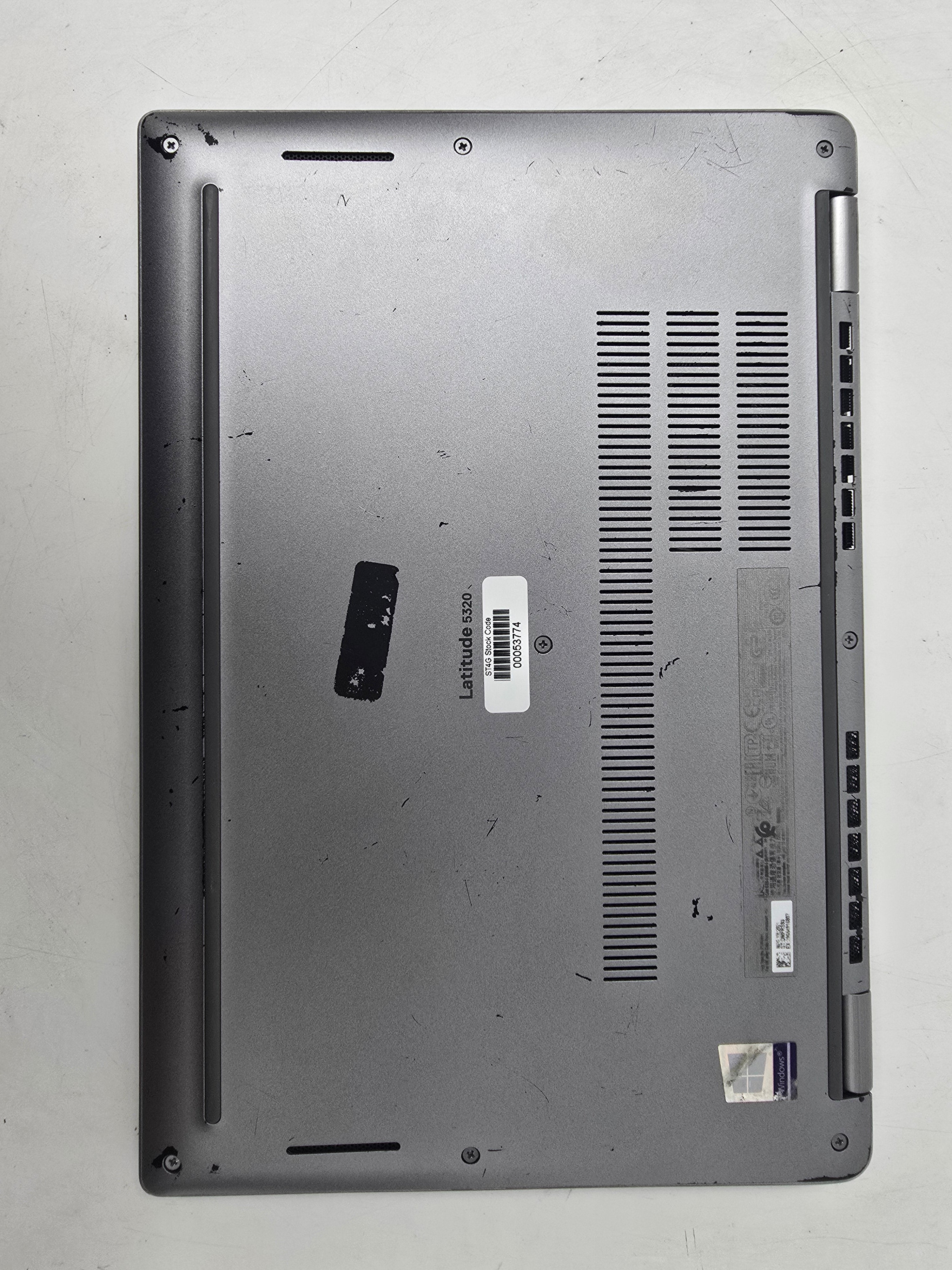 Dell Latitude 5320 13.3" Screen i5 11th Gen 8GB RAM 256GB SSD W11