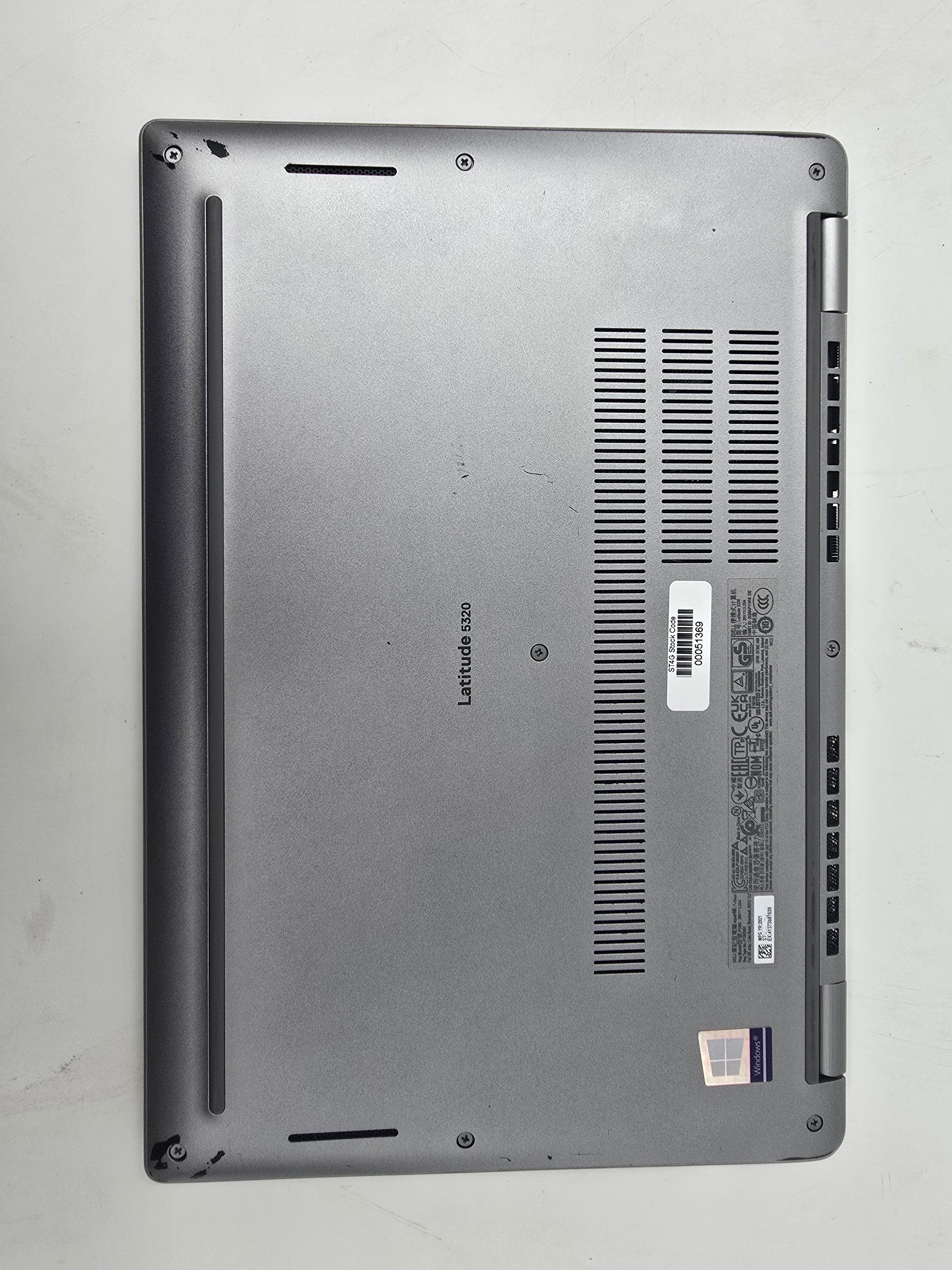 Dell Laptop Latitude 5320 13.3" Screen i5 11th Gen 8GB RAM 256GB SSD No OS