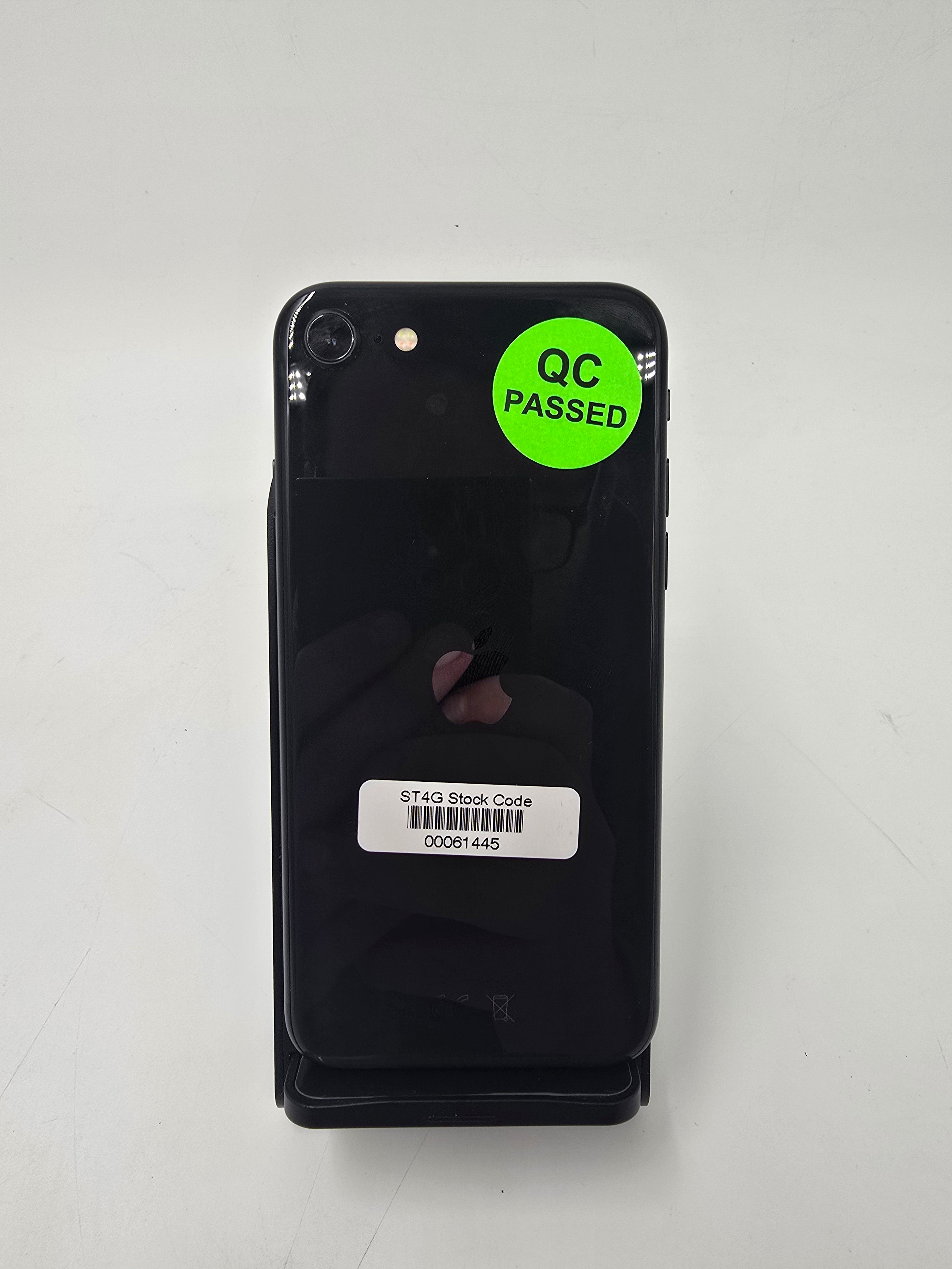 Apple Mobile Phone iPhone SE 2nd Gen 2020 64GB Unlocked Black 80-85% Battery