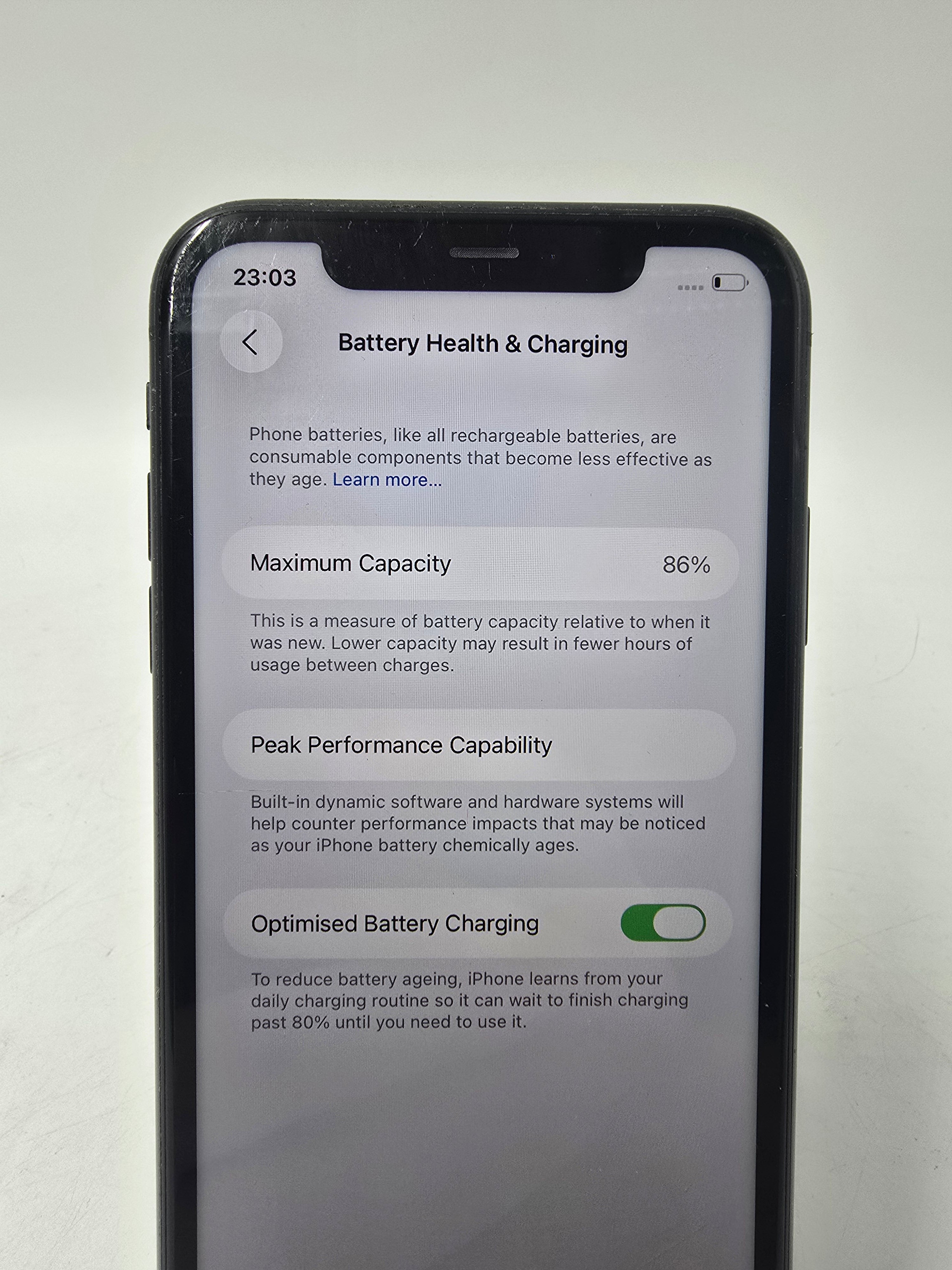 Apple iPhone 11 6.1" Screen 2019 64GB Storage Unlocked 86% Battery
