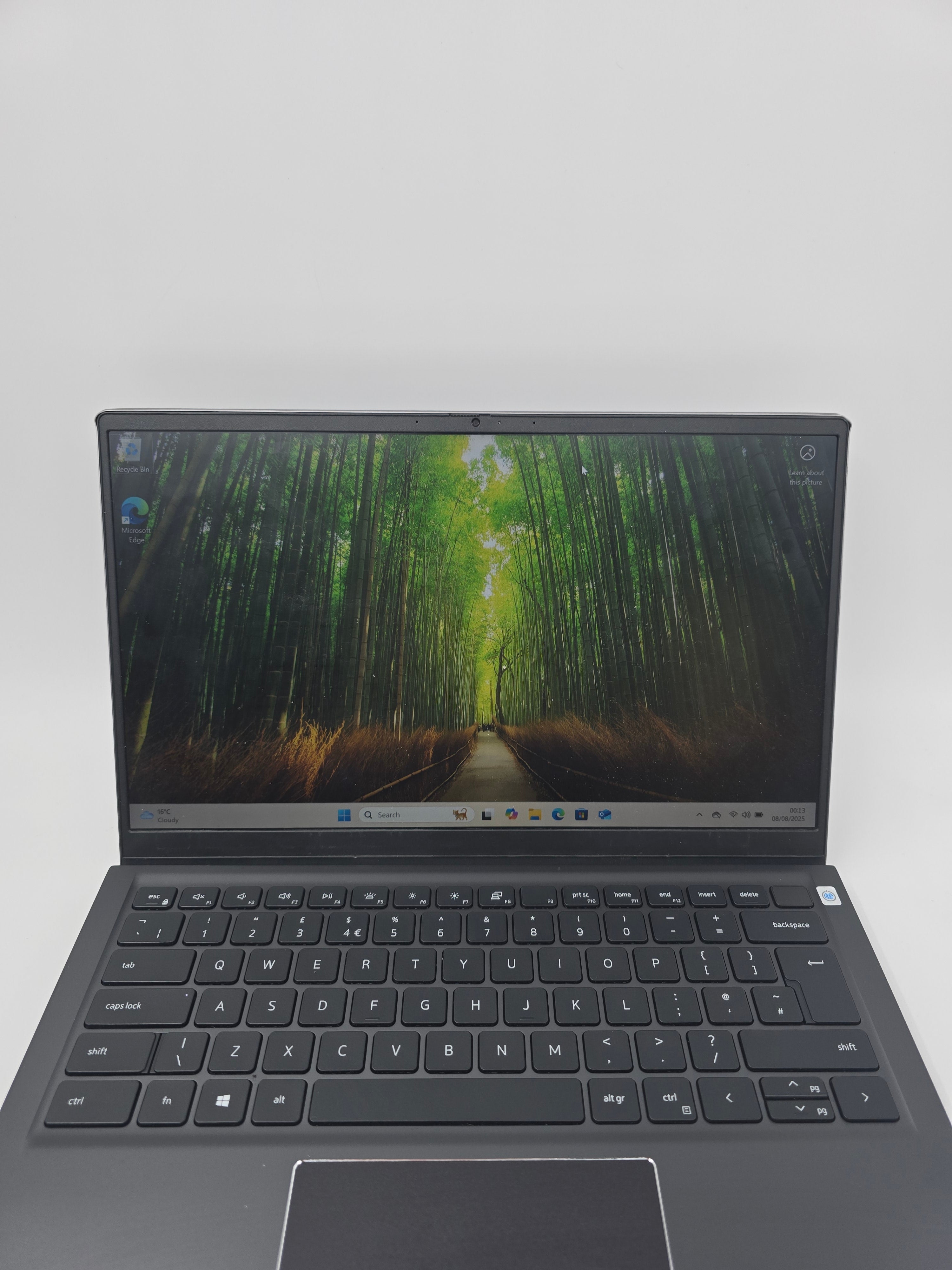 Dell Vostro 14 5410 14" Screen i5 11th Gen 8GB RAM 256GB SSD W11