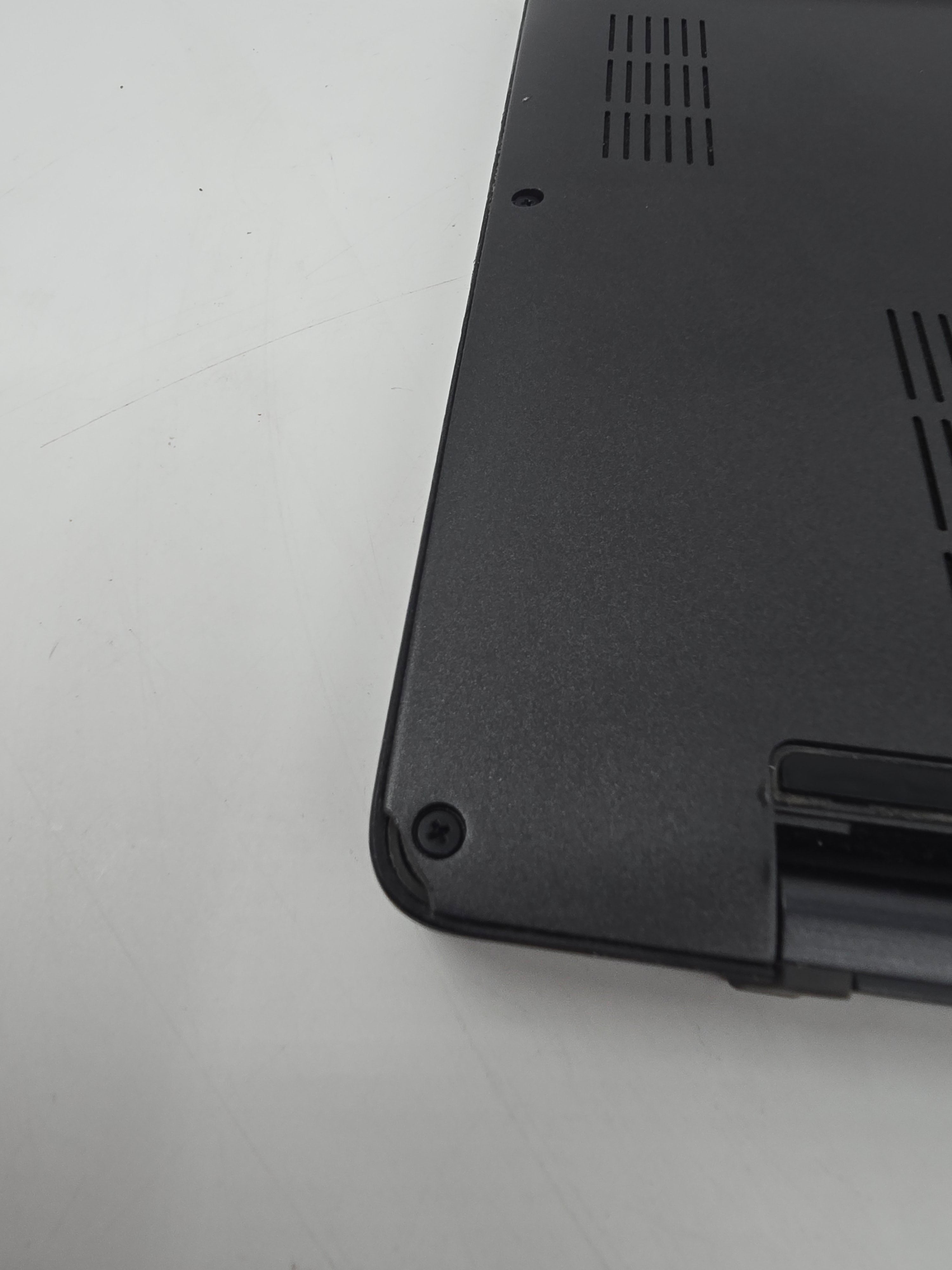 Dell Laptop Latitude 7400 14" i7 8th Gen 8GB RAM 256GB SSD W11 #11