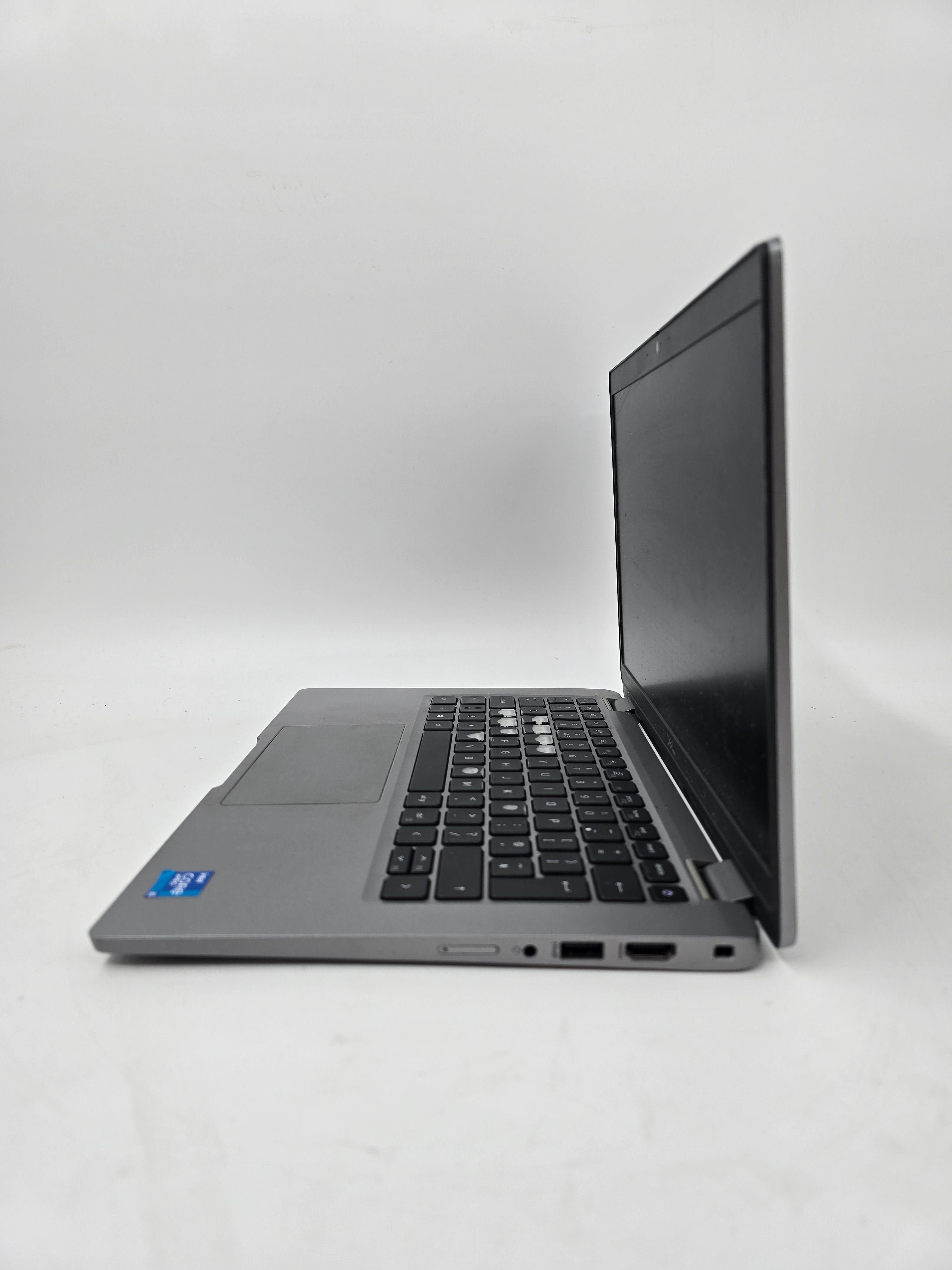 Dell Latitude 5320 13" Screen i5 11th Gen 8GB RAM 256GB SSD W11 Spares #10
