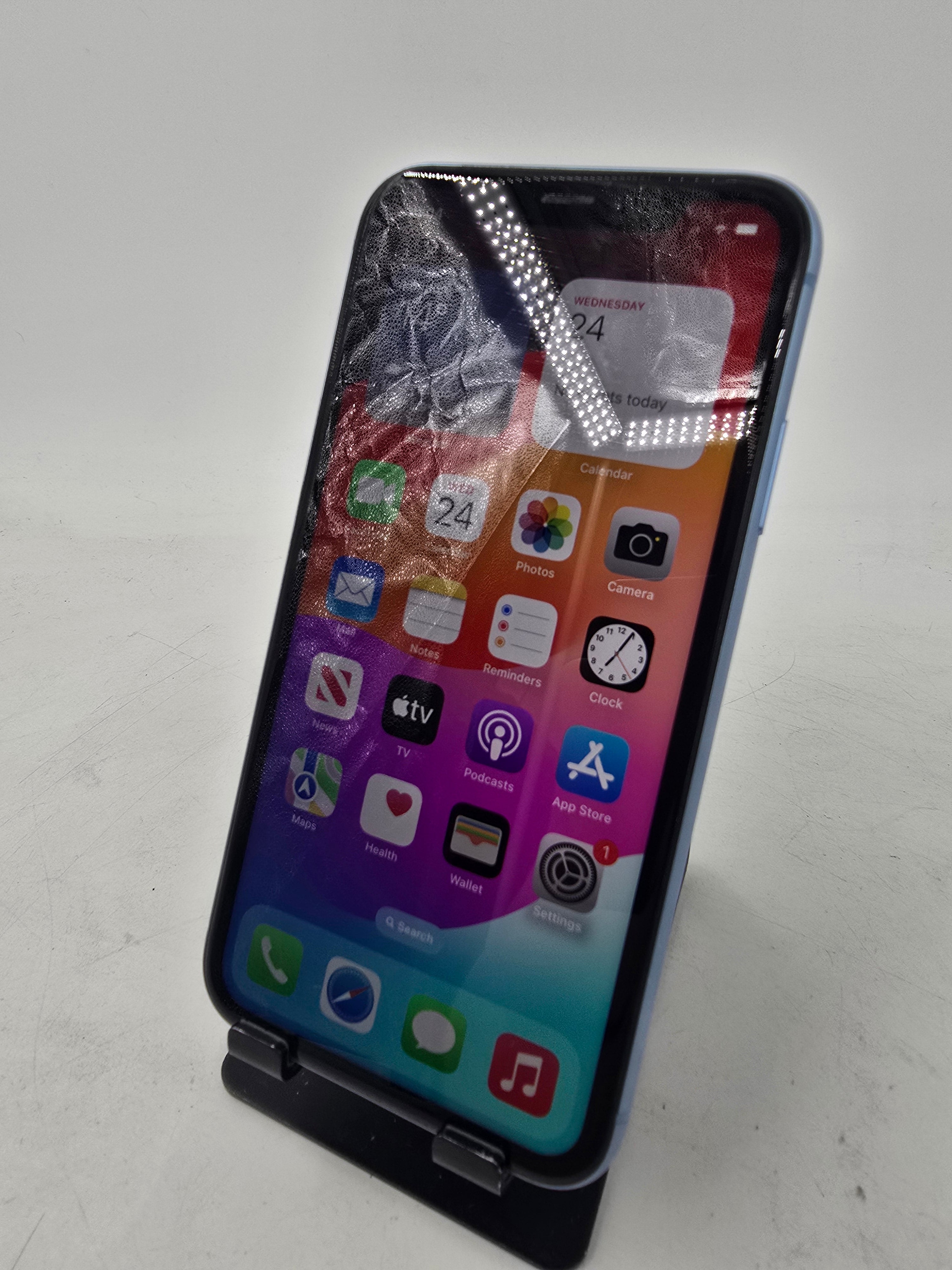 Apple iPhone XR 2018 6.1" 128GB Storage Blue Unlocked 88% Battery Health