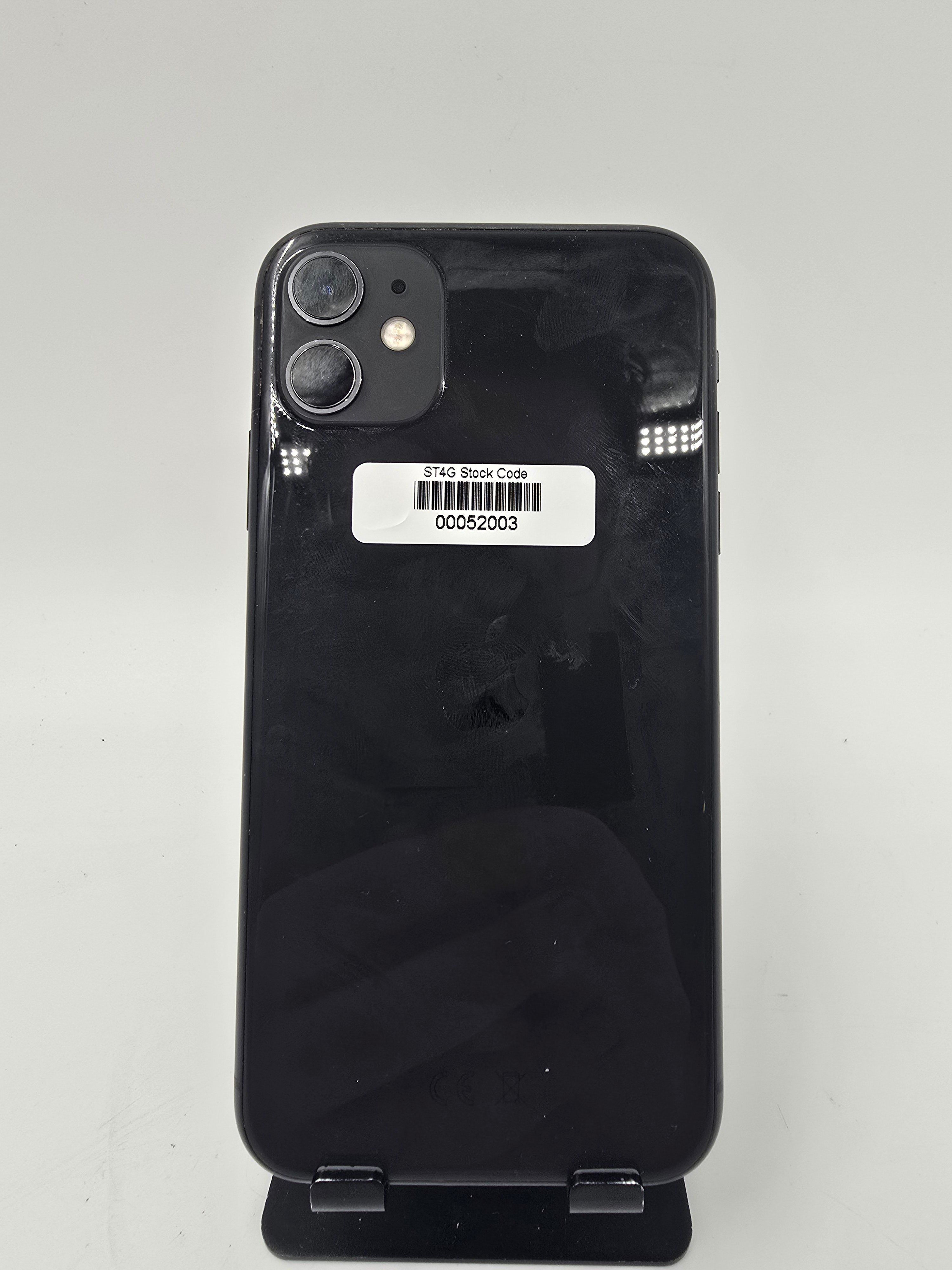 Apple iPhone 11 2019 6.1" 128GB Storage Unlocked Black 88% Battery Health