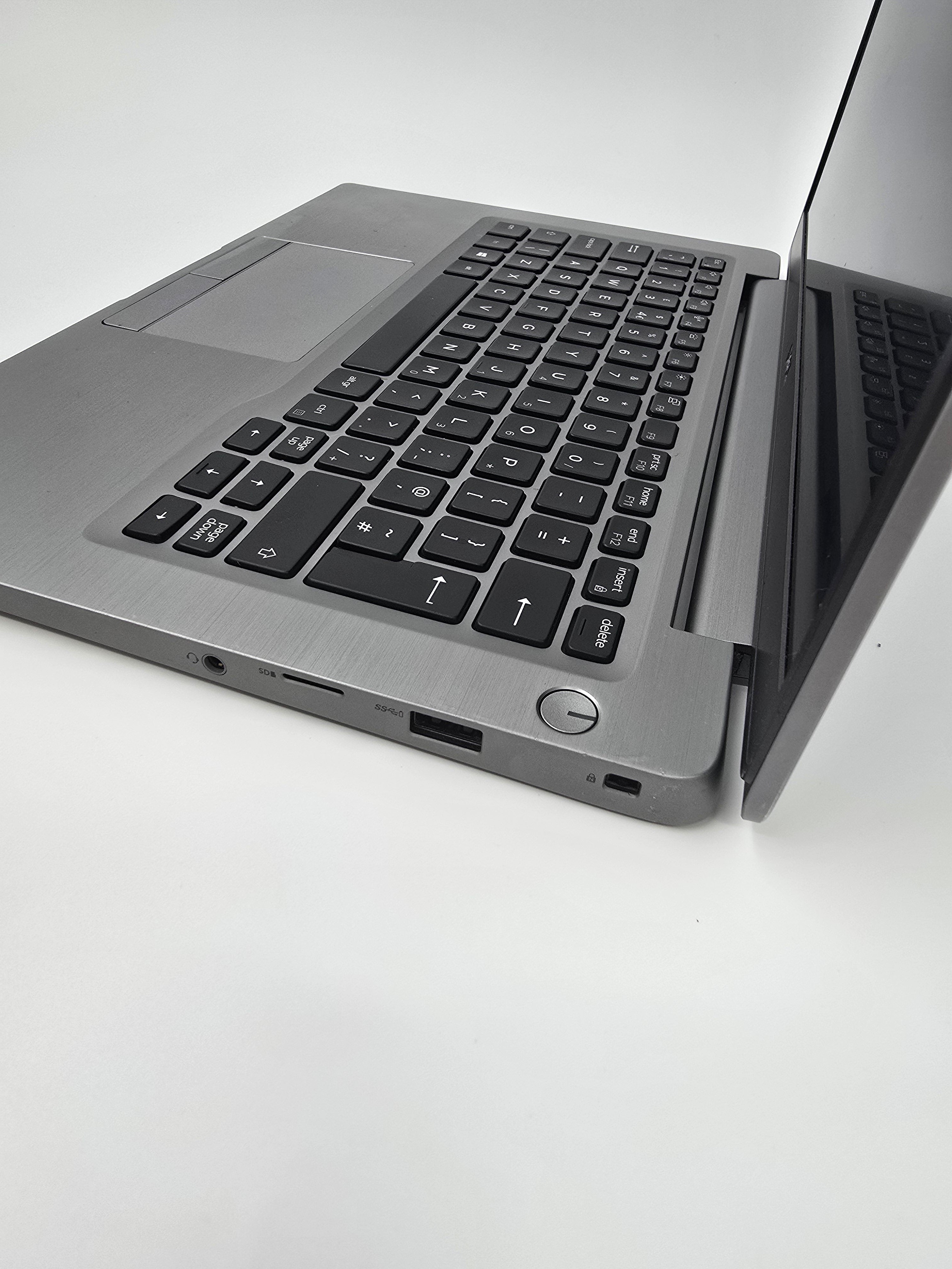 Dell Laptop Latitude 7300 13.3" Screen i5 8th Gen 8GB RAM 256GB SSD W11 #2