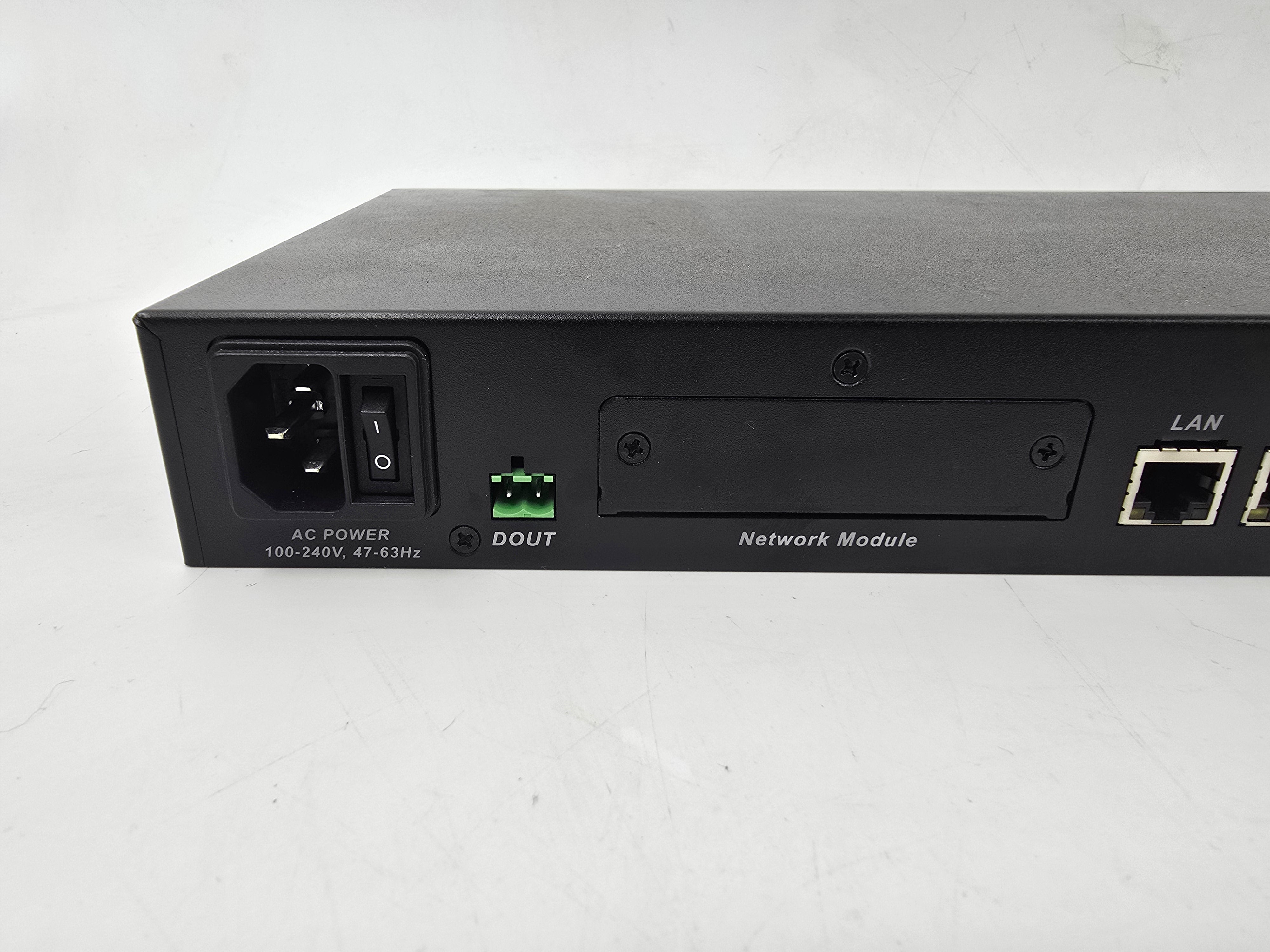 Moxa NPort 6610-8 Secure Terminal Server 8-Port