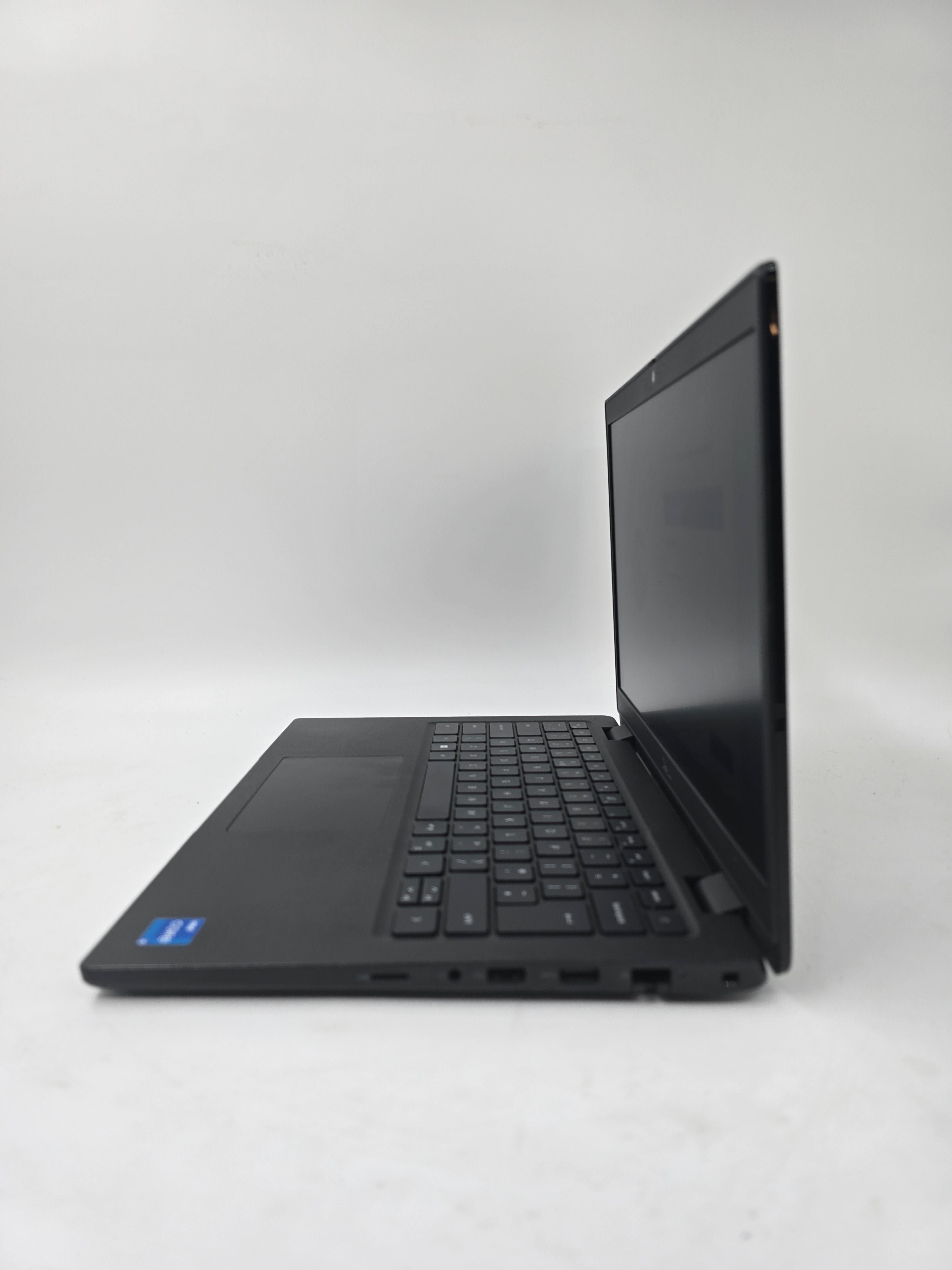 Dell Laptop Latitude 3420 14" Screen i5 11th Gen 8GB RAM 256GB SSD W11