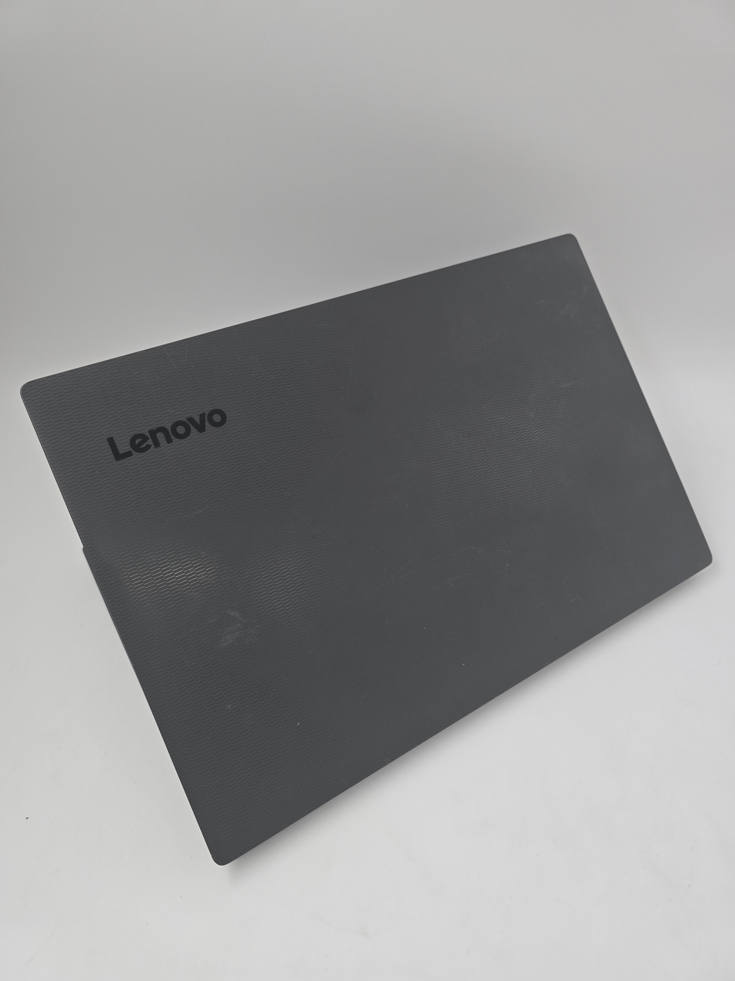 Lenovo Laptop V130-15LKB 15.6 Screen i3 6th Gen 4GB RAM 128GB SSD W10