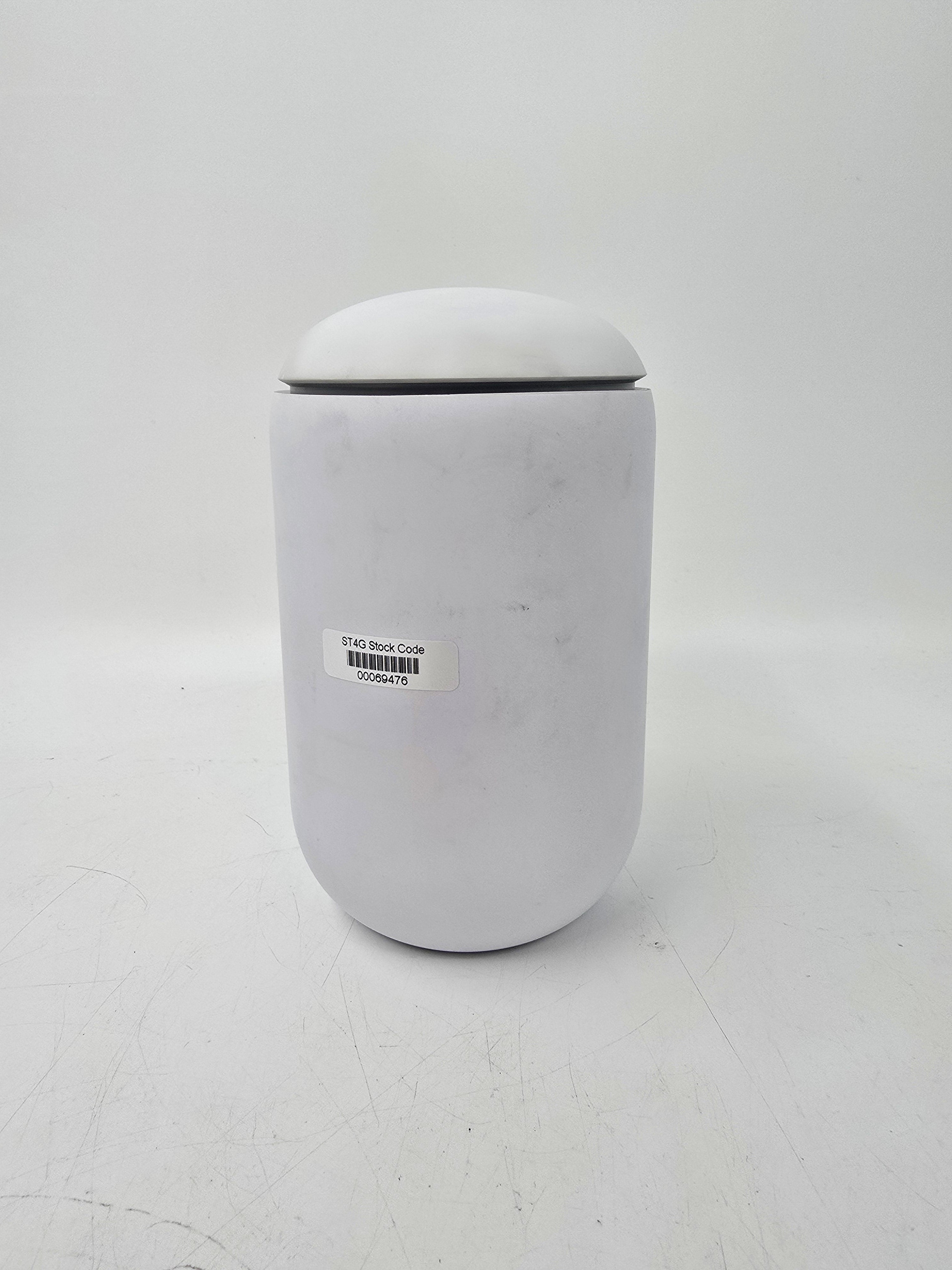 Ubiquiti UDM UniFi Dream Machine WiFi 5 Network Appliance UDM