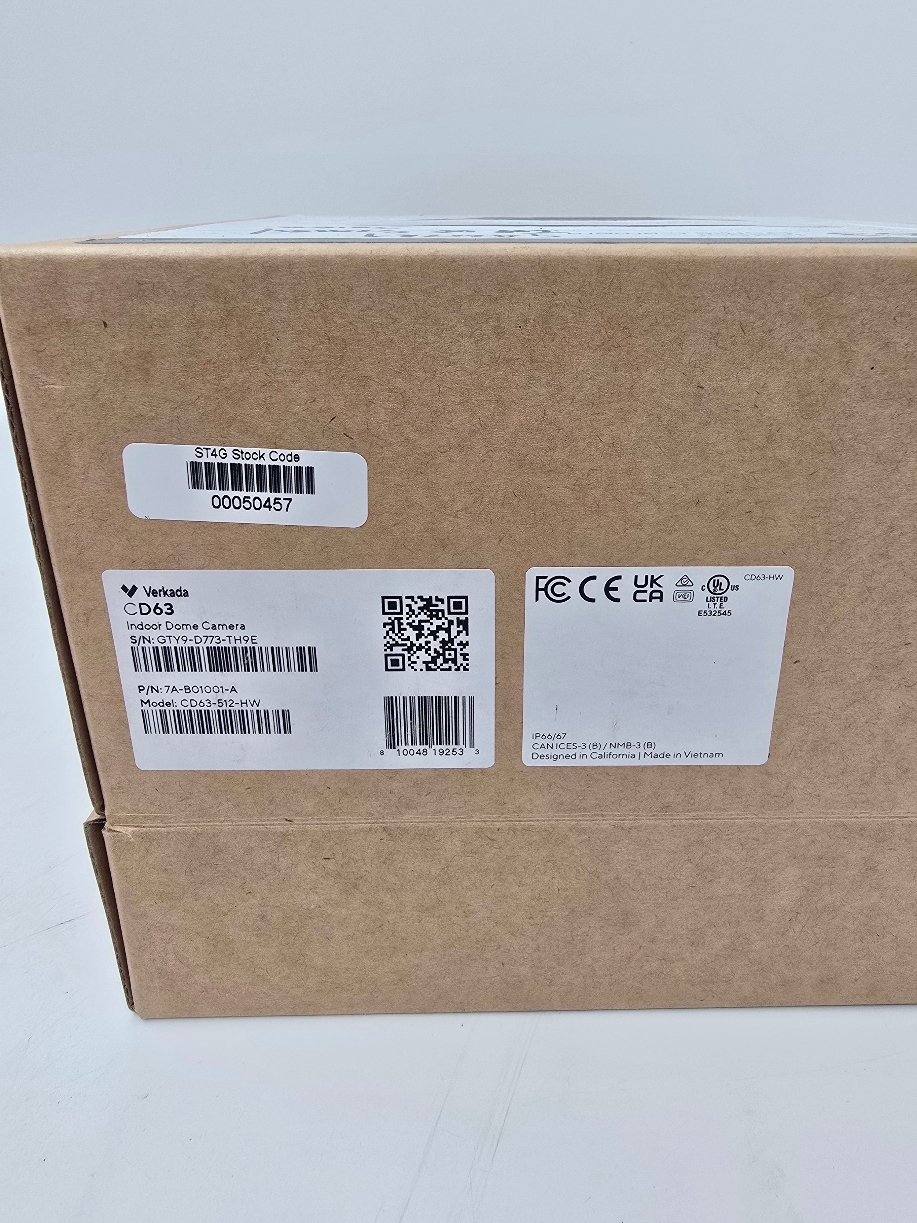 Verkada Indoor Dome Camera CD63 4K Resolution Optical Zoom 40m IR Range