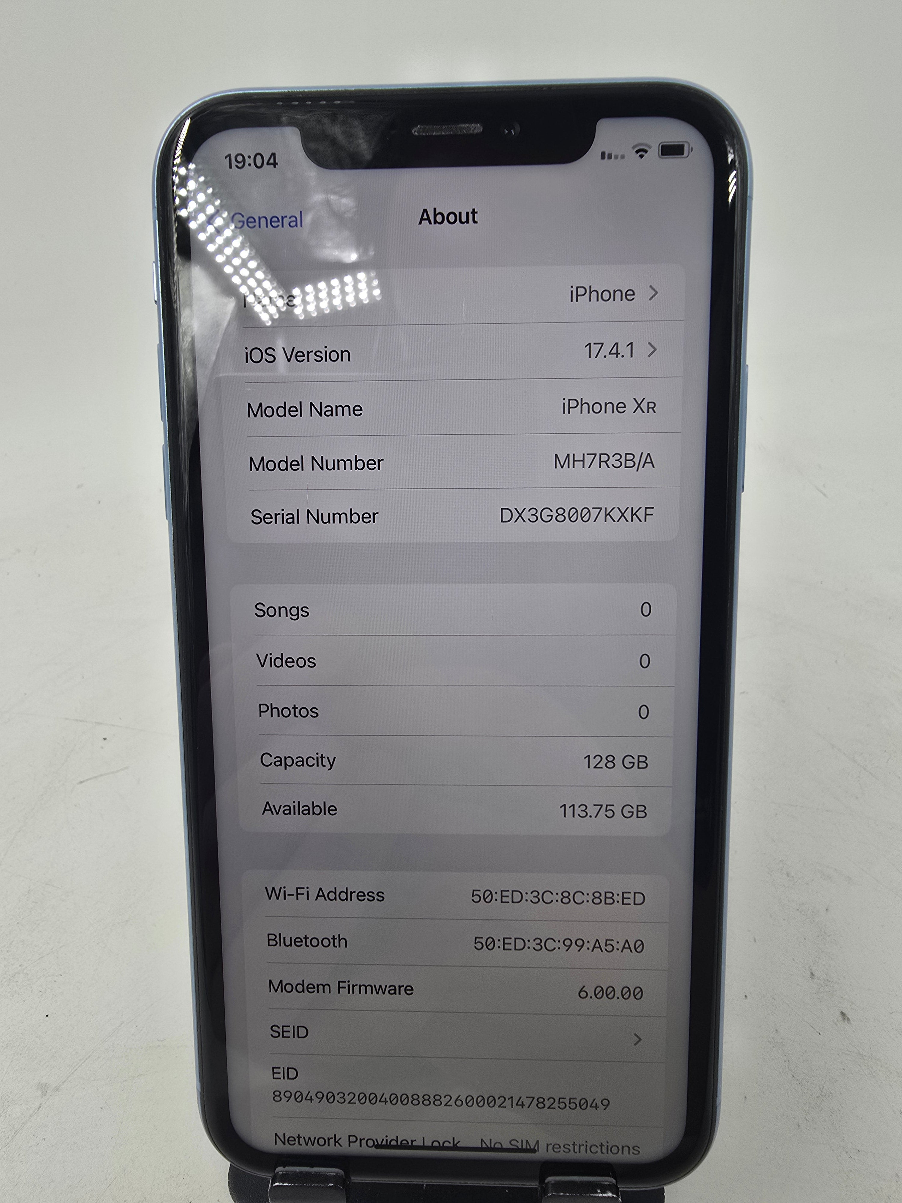 Apple iPhone XR 2018 6.1" 128GB Storage Blue Unlocked 88% Battery Health