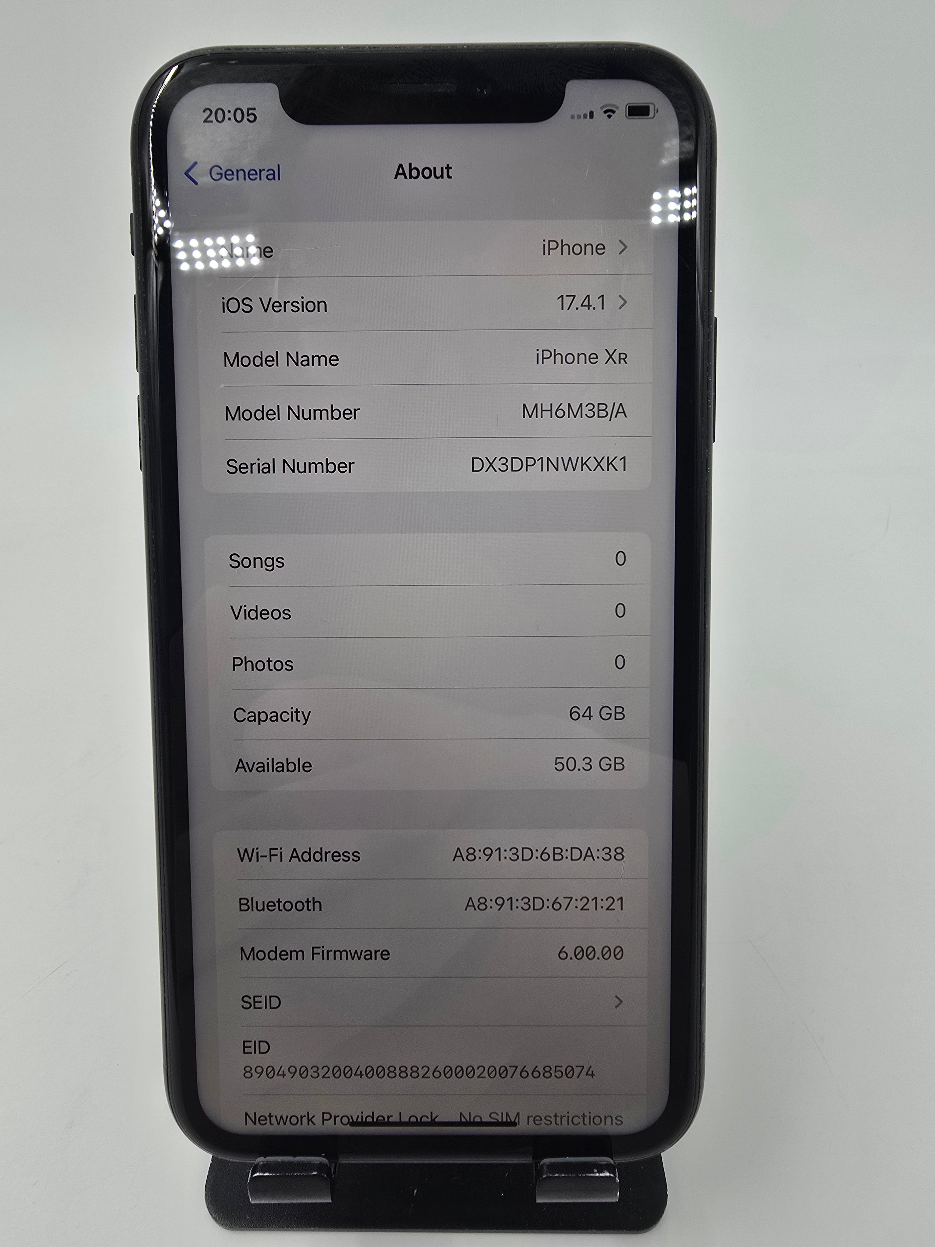 Apple iPhone XR 2018 6.1" 64GB Storage Black Unlocked 87% Battery Health