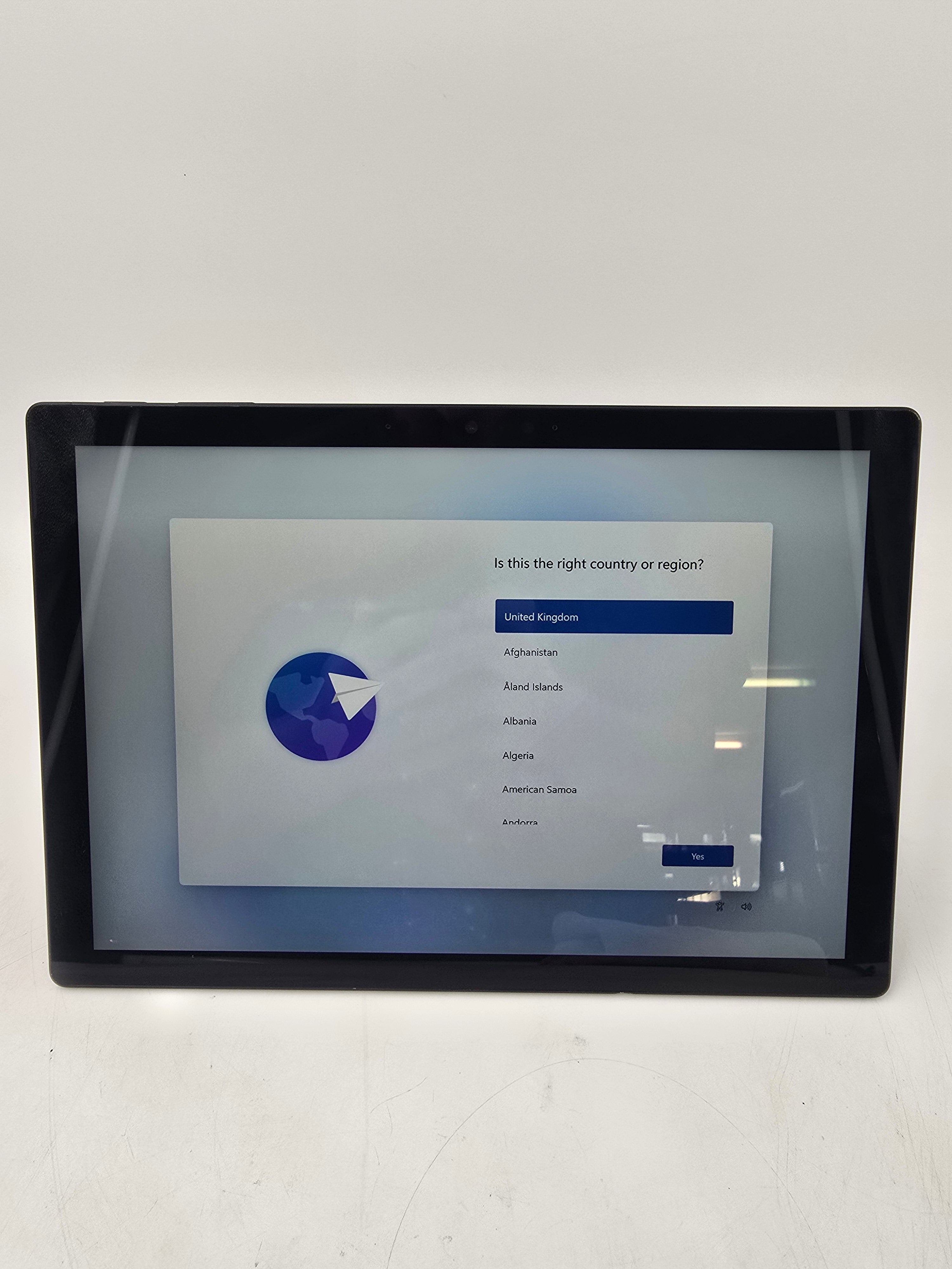 Microsoft Surface Pro 7 12.3" TouchScreen i7 10th Gen 16GB RAM 256GB SSD W11