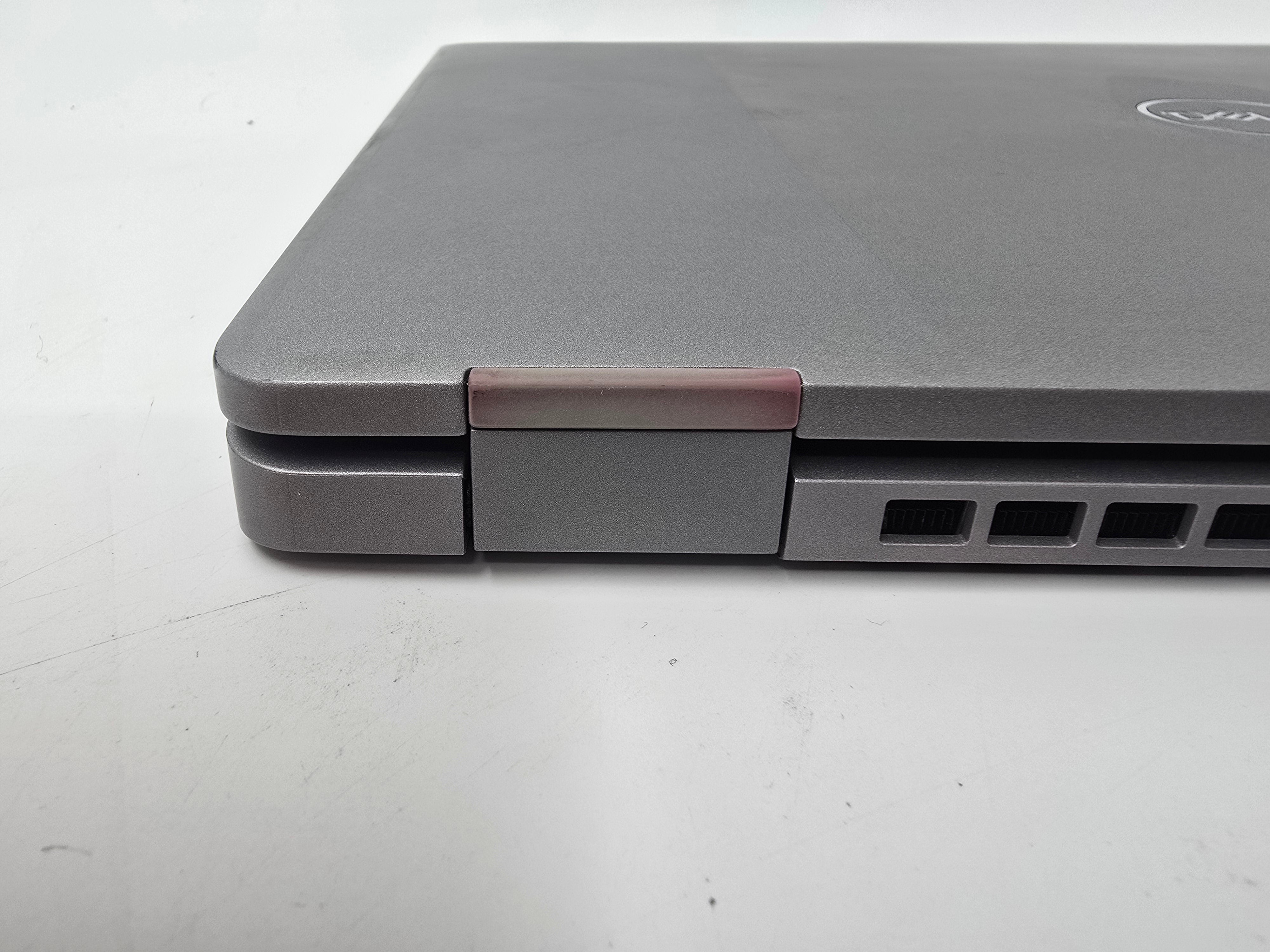 Dell Latitude 5320 13" Screen i5 11th Gen 8GB RAM 256GB SSD W11 Spares #4