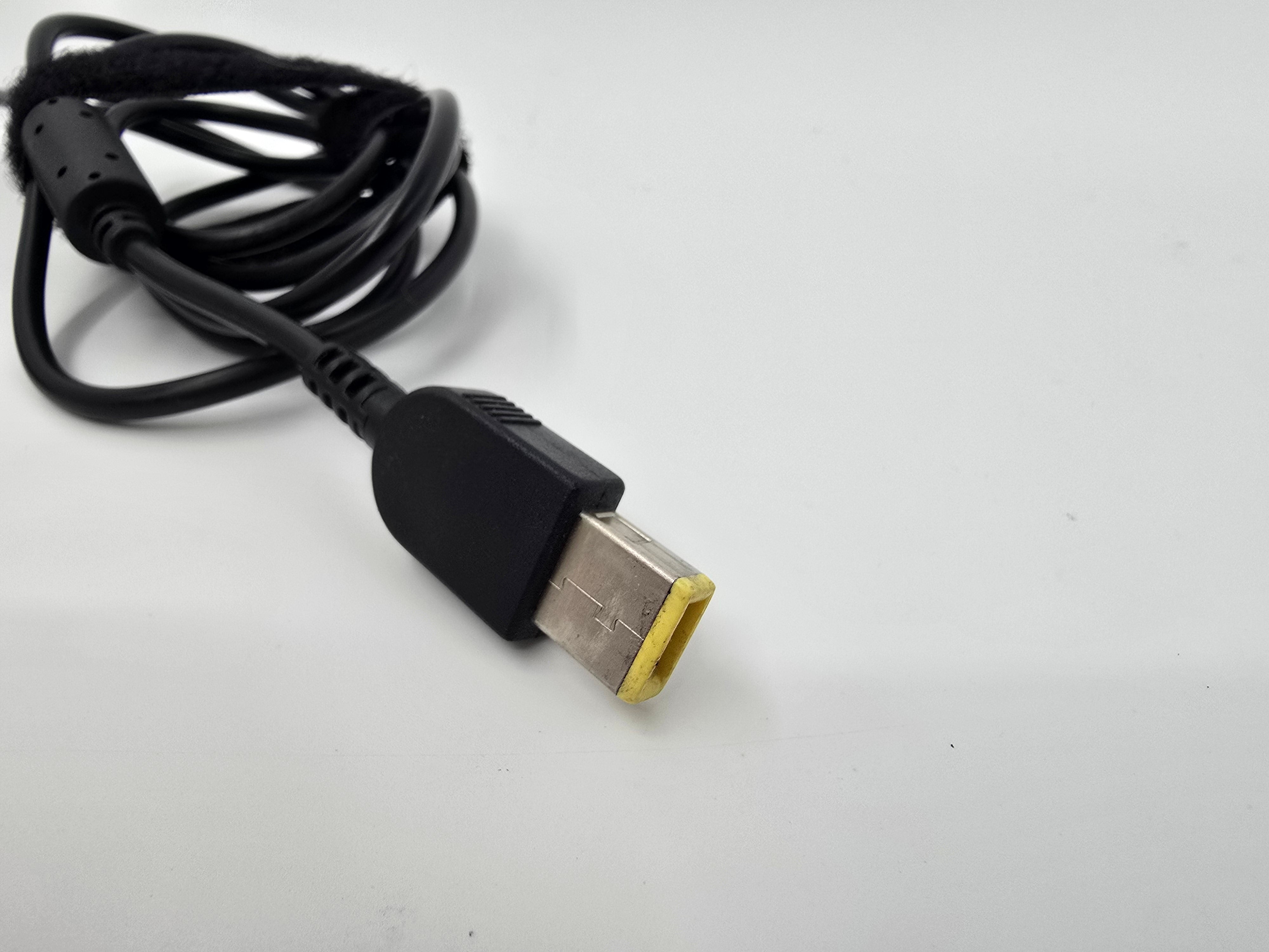Lenovo Laptop Charger AC Adapter 65W 20V 3.25A Lot of 19