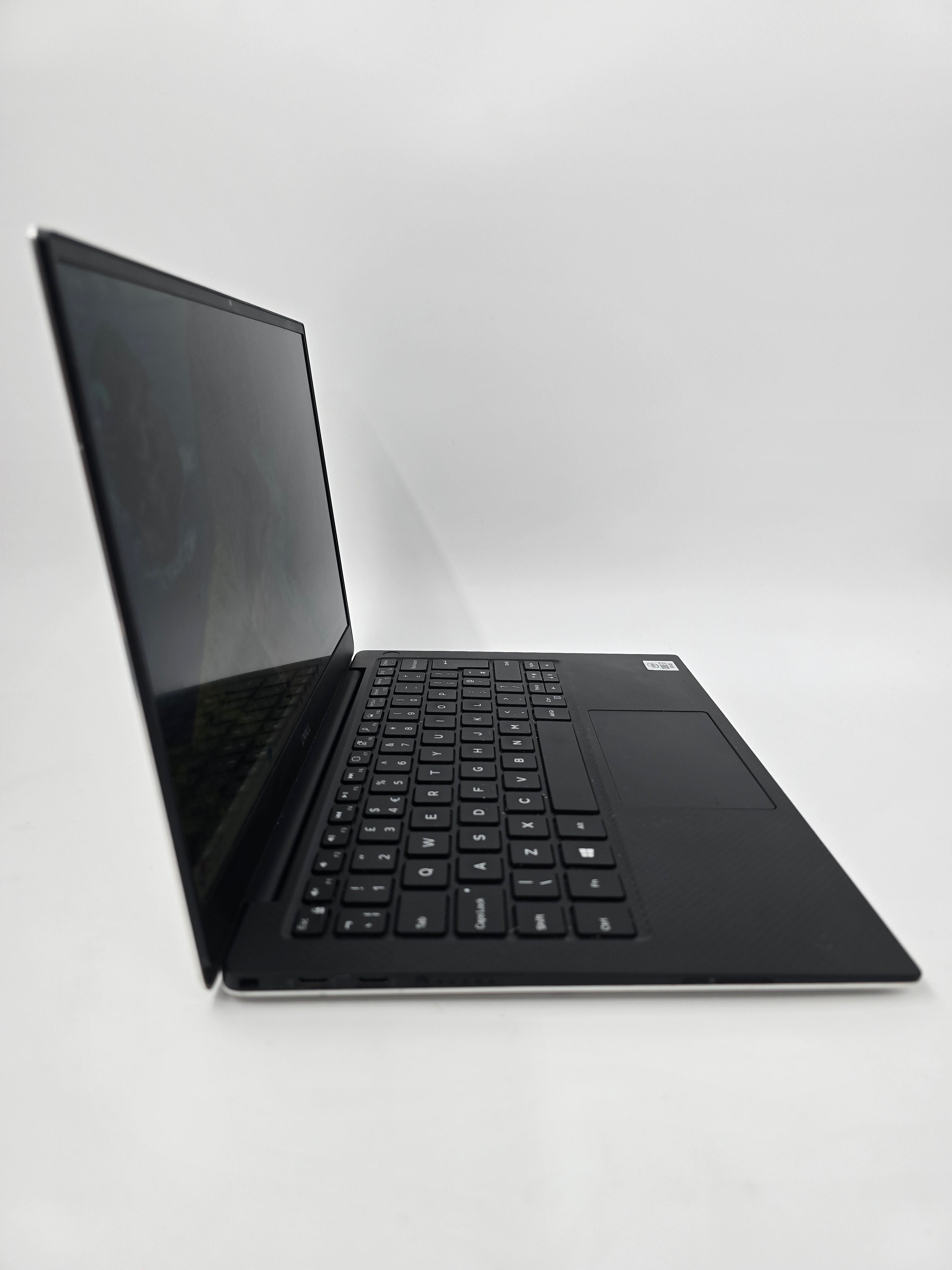 Dell Laptop XPS 7390 13.3" Screen i7 10th Gen 16GB RAM 512GB SSD W11