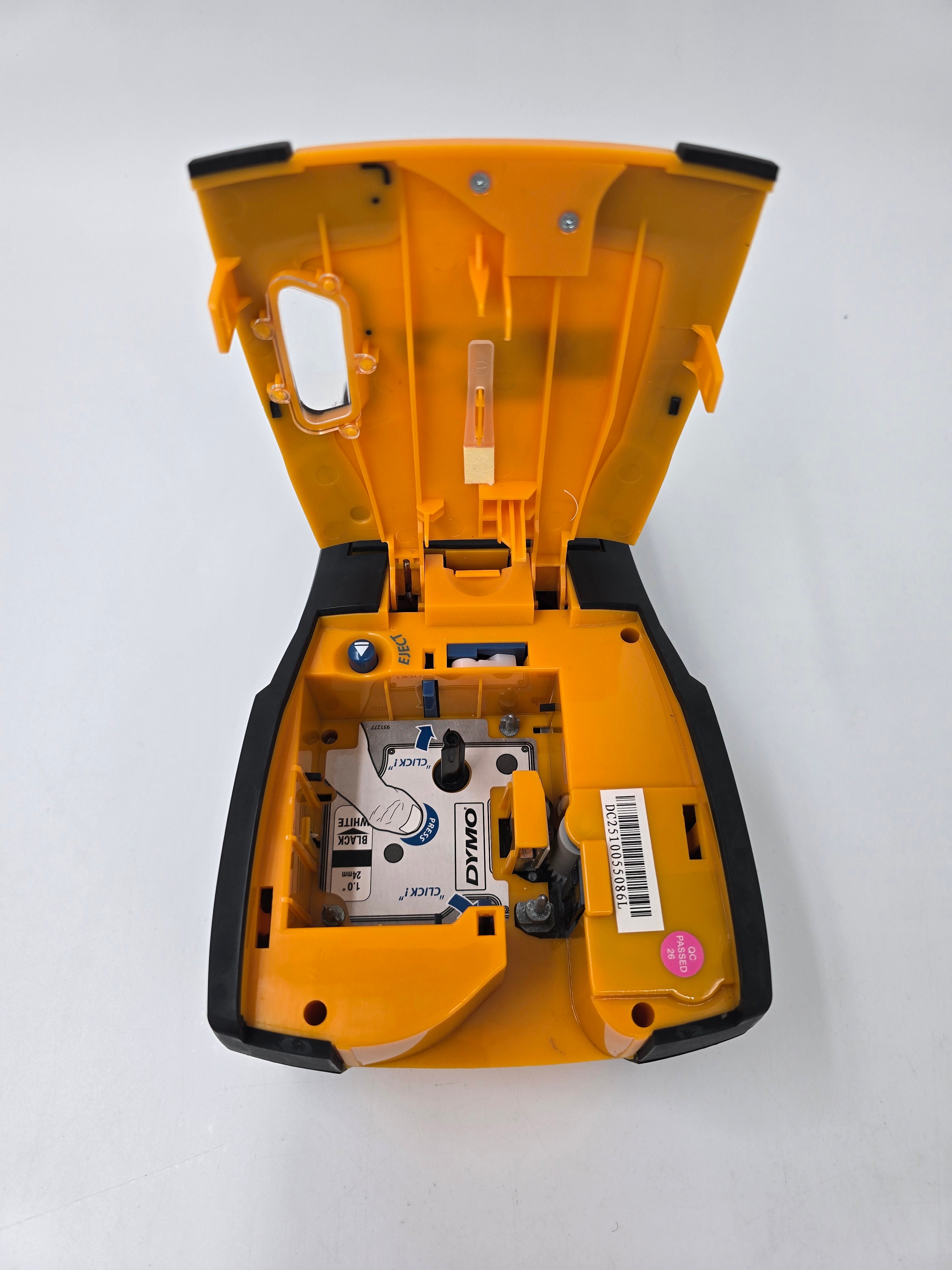 Dymo Rhino 6000 Industrial Label Maker and Printer Inc. Carry Case