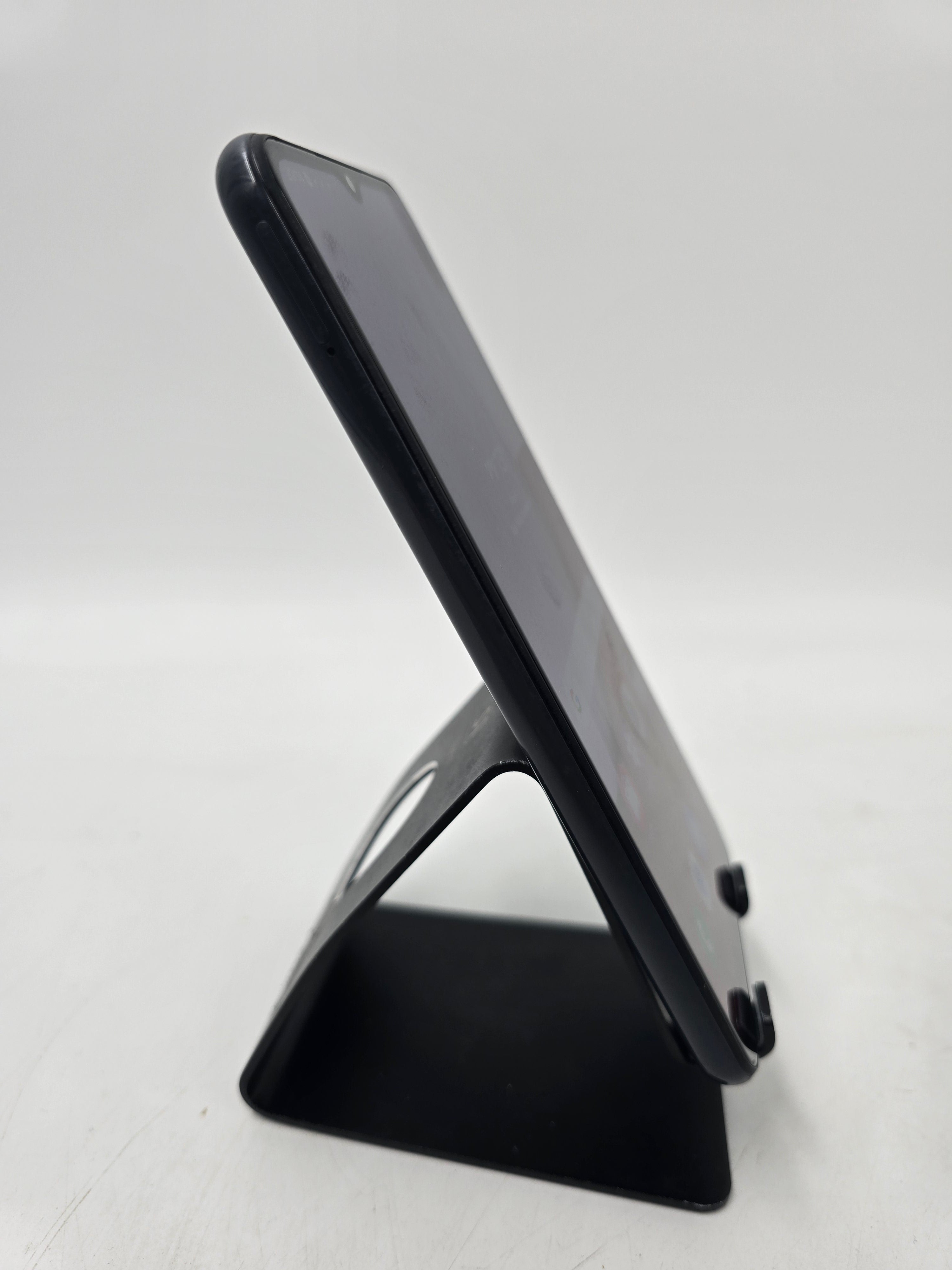 Samsung Galaxy A13 2022 64GB Storage 6.6" Screen O2 Lock