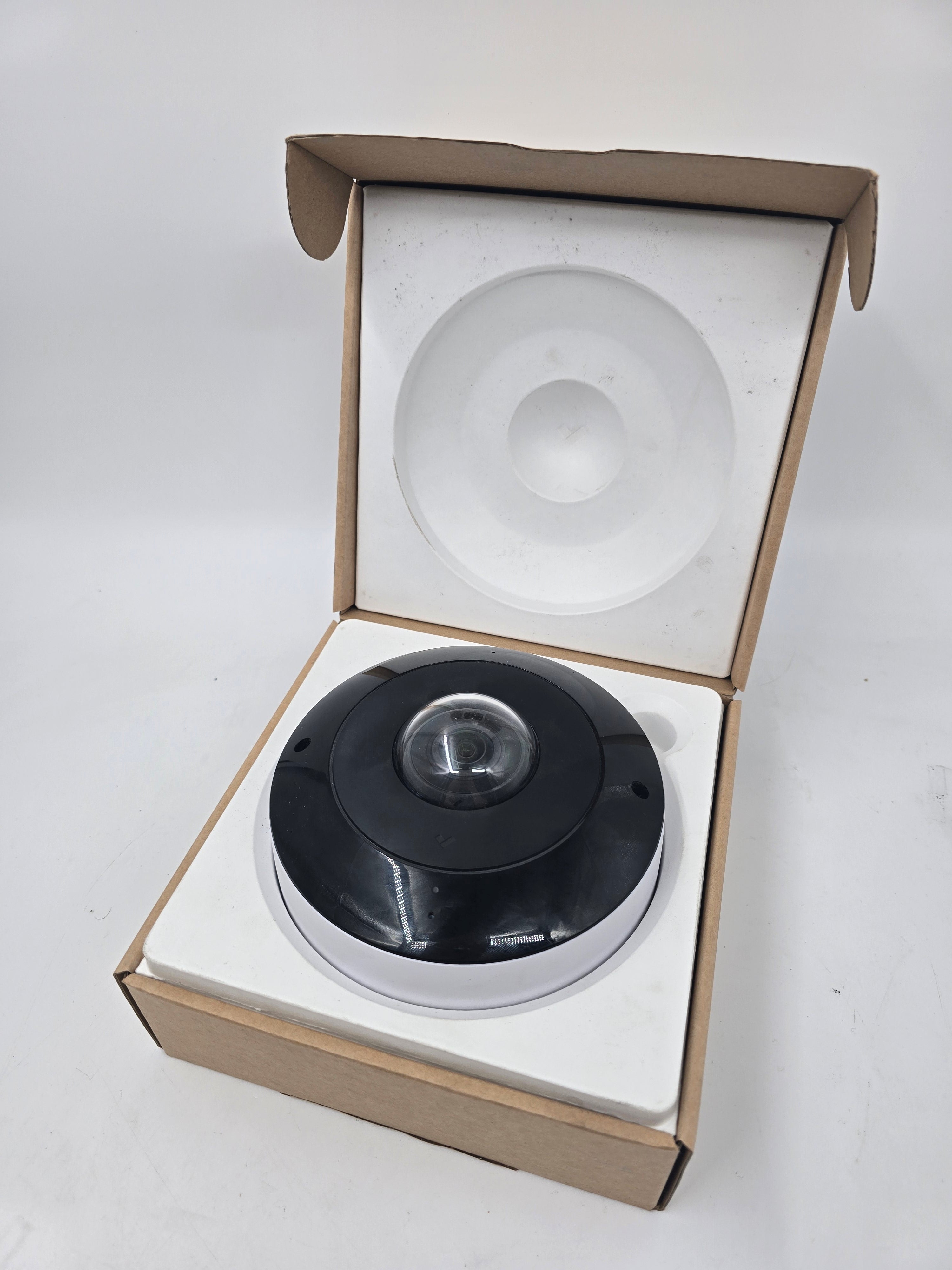 Verkada Outdoor Fisheye Camera CF83-E Panoramic View 20m IR Range