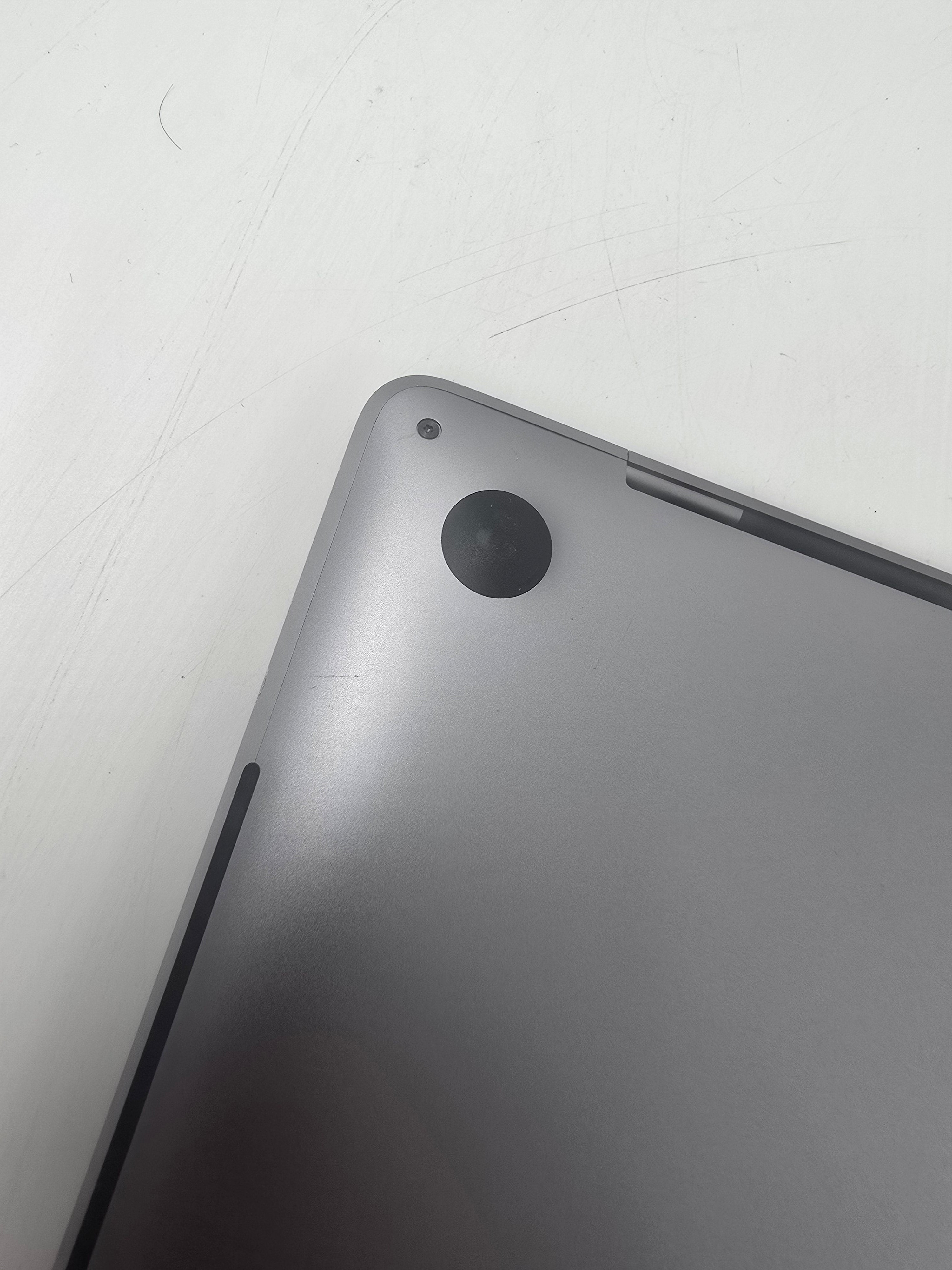 Apple MacBook Pro 2019 16" Screen TouchBar i7 9th Gen 16GB RAM 512GB SSD 5300M