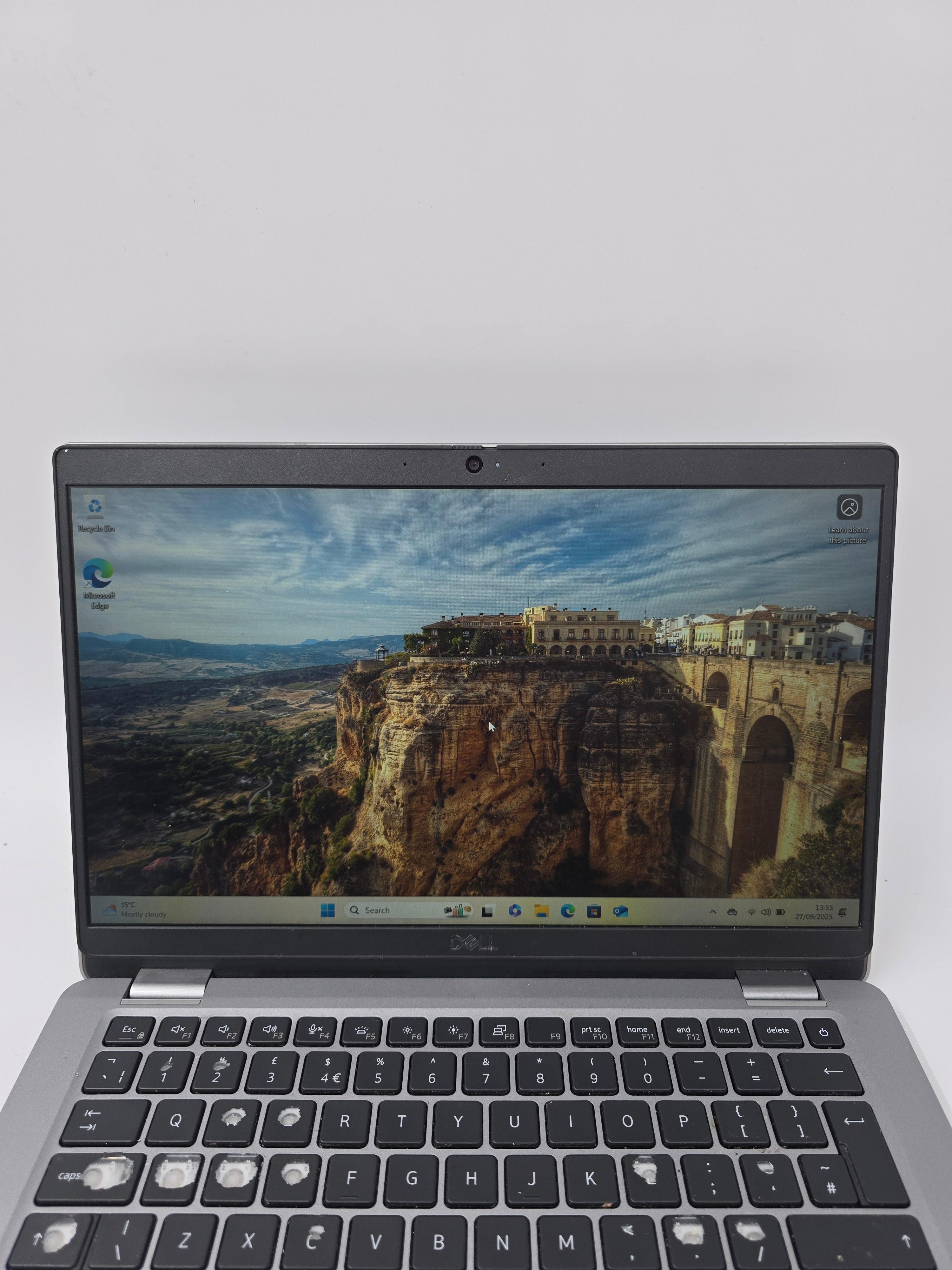 Dell Latitude 5320 13" Screen i5 11th Gen 8GB RAM 256GB SSD W11 Spares #15