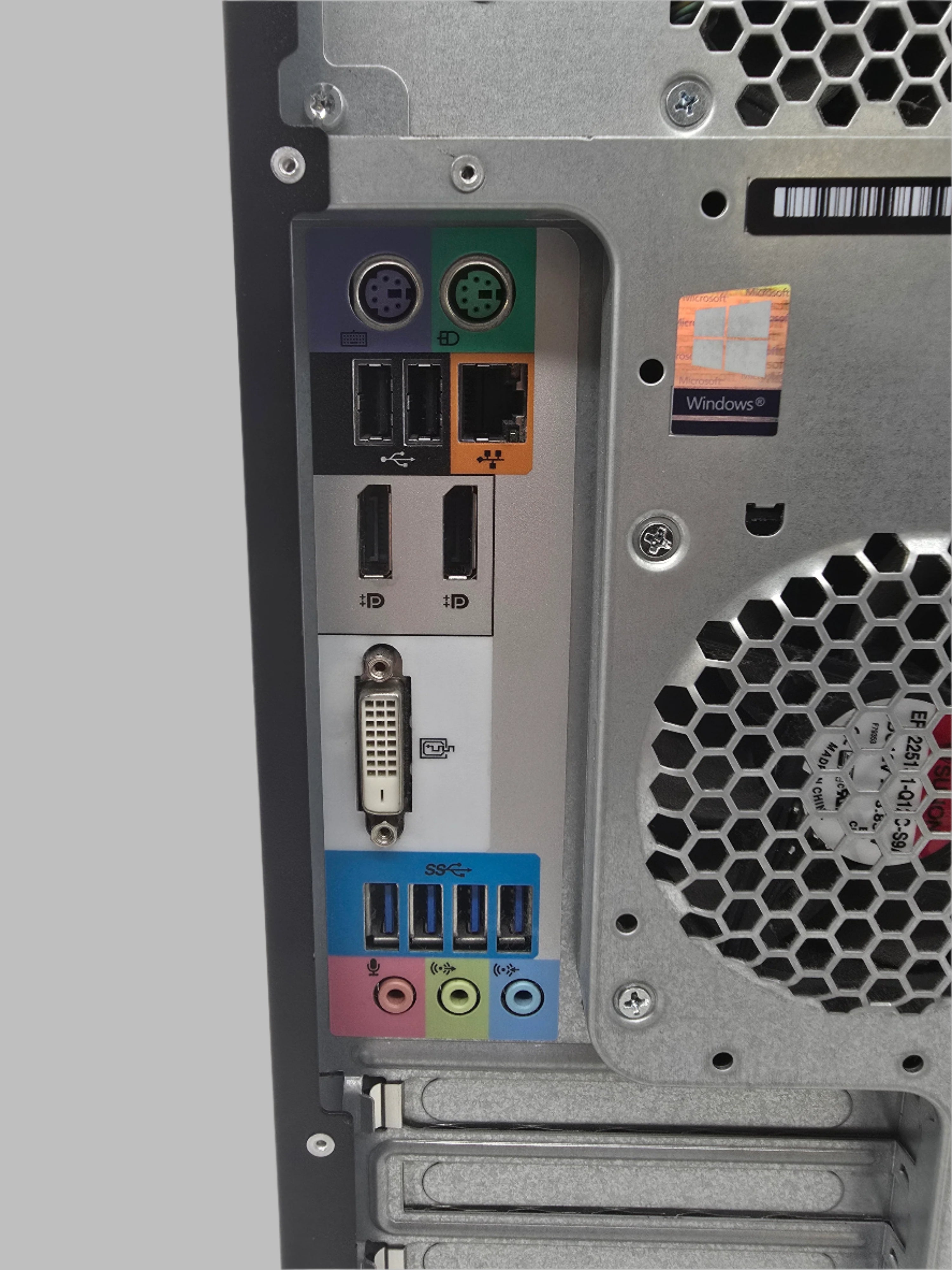 HP Desktop Z240 Tower Workstation i7 6th Gen 8GB RAM 256GB SSD No OS