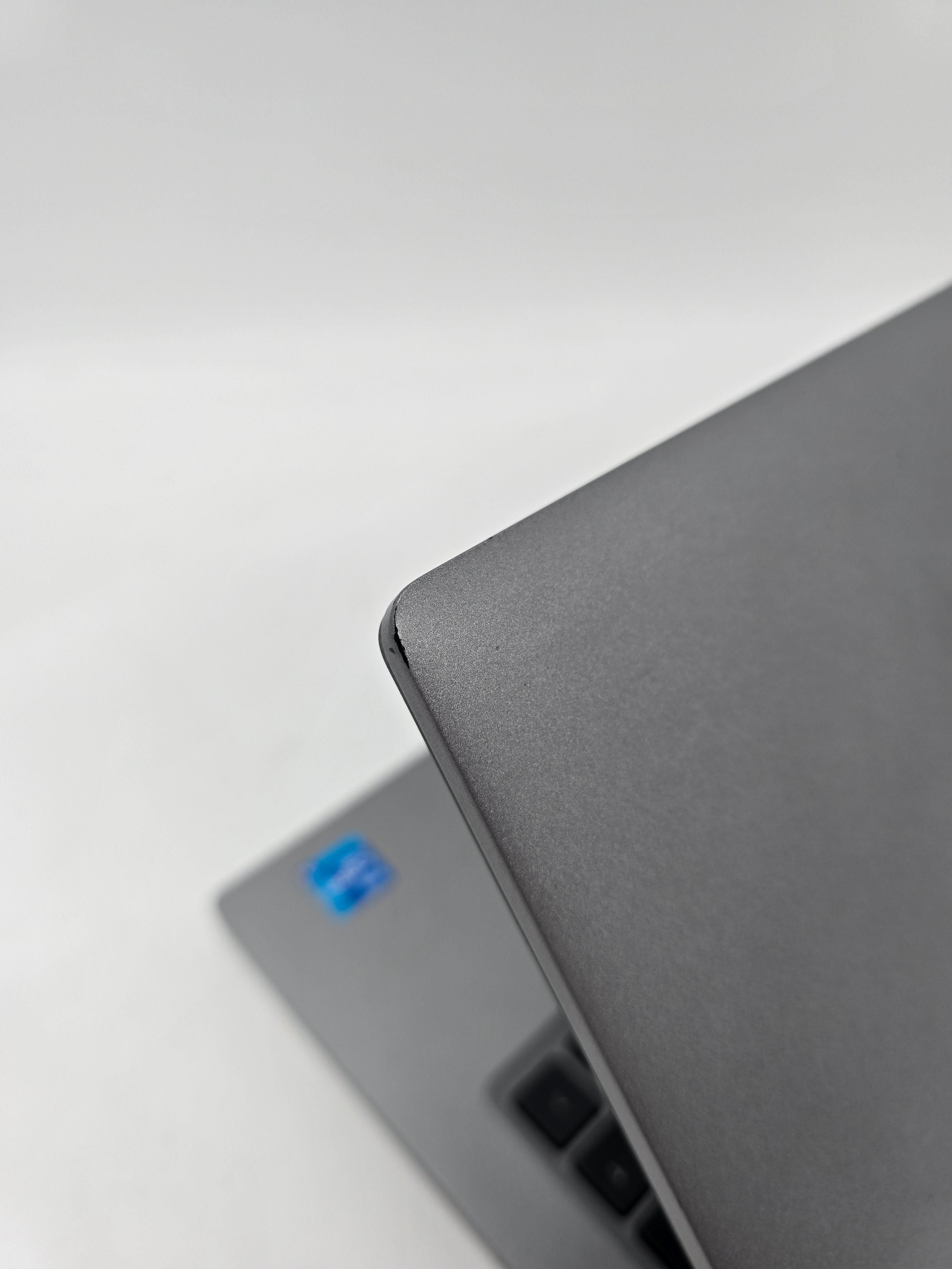 Dell Latitude 5320 13" Screen i5 11th Gen 8GB RAM 256GB SSD W11 Spares #13